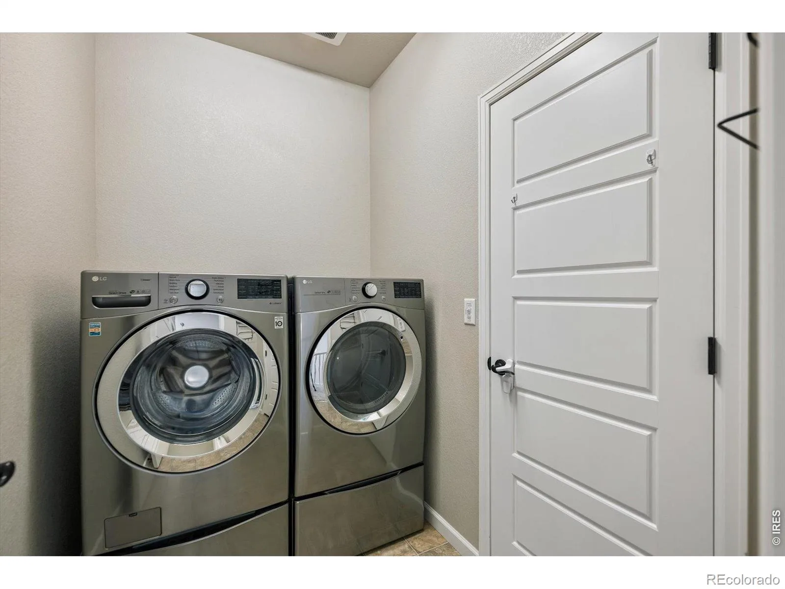 9386 Bross Street Arvada CO 80007 MLS #RECIR1062278 06192026230623 1600 29