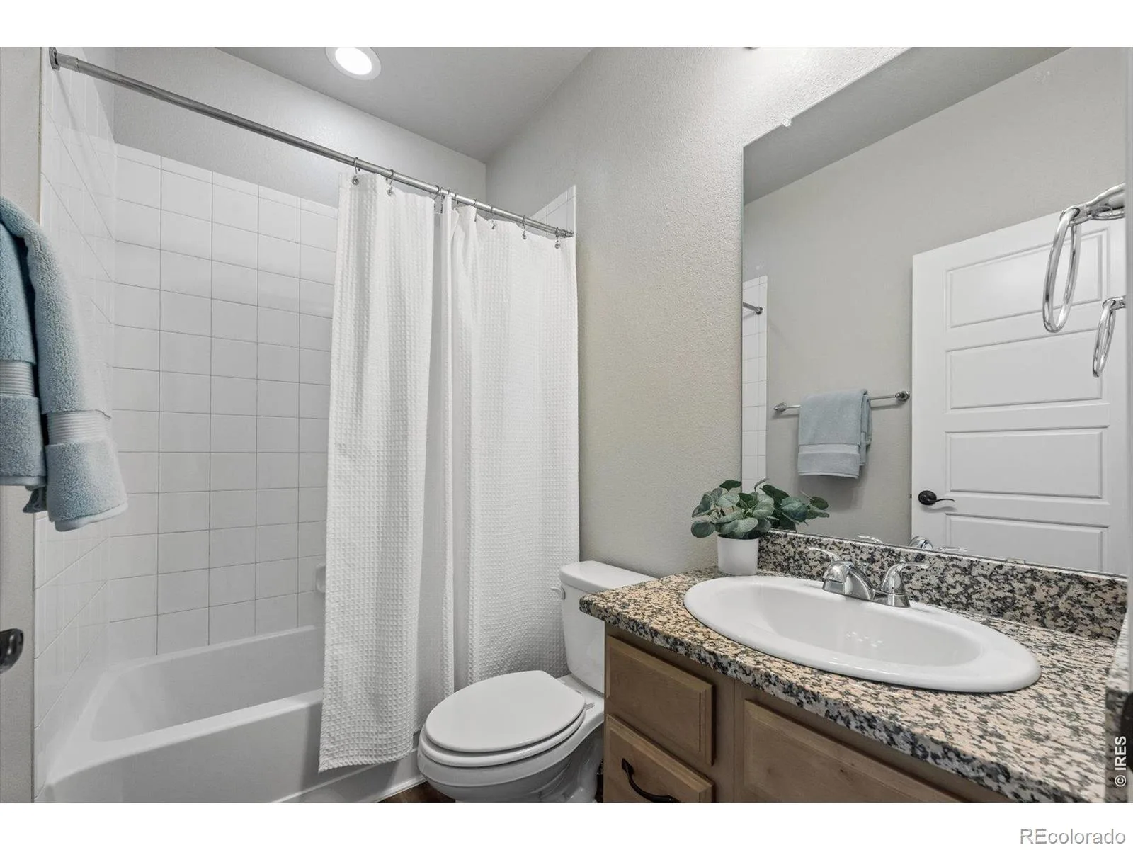 9386 Bross Street Arvada CO 80007 MLS #RECIR1062278 06192026230623 1600 31