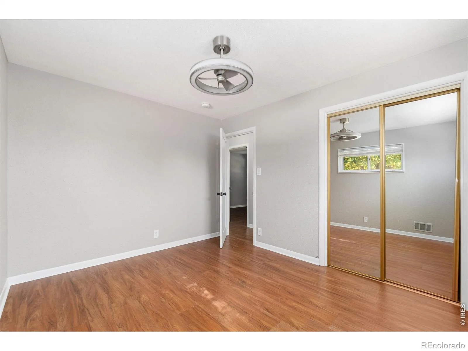 7270 Avrum Drive Denver CO 80221 | MLS #RECIR1062335 06202026011148 1600 18