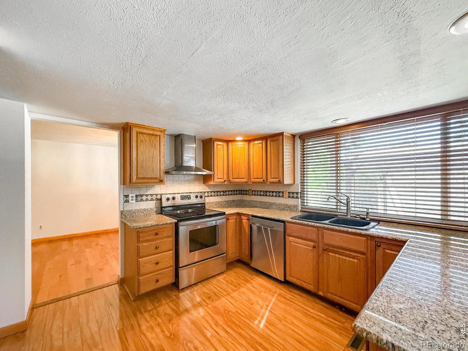 1703 Drake Street Longmont CO 80503 | MLS #RECIR1062342 08092026003807 1600 13