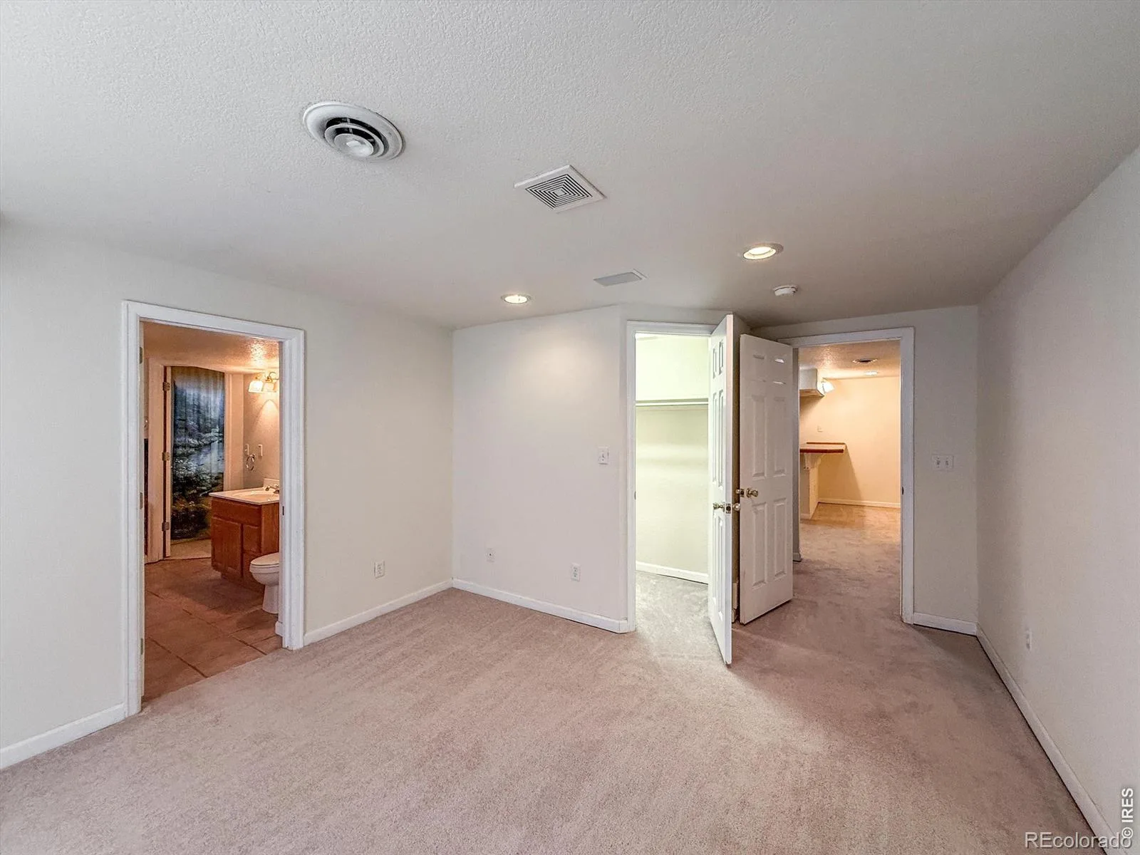 1703 Drake Street Longmont CO 80503 | MLS #RECIR1062342 08092026003807 1600 36
