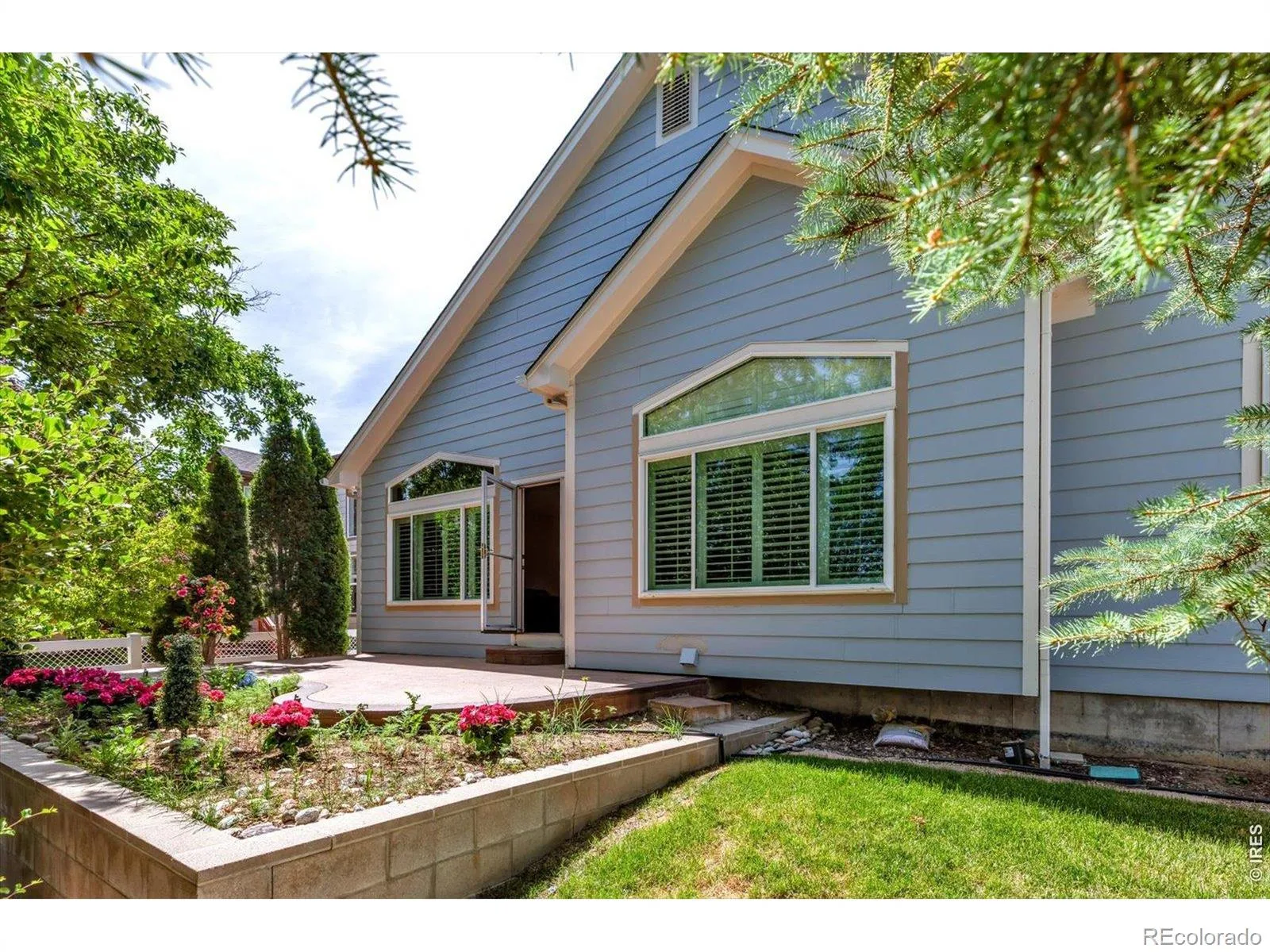 4508 Bella Vista Drive Longmont CO 80503 | MLS #RECIR1062366 06202026001829 1600 32