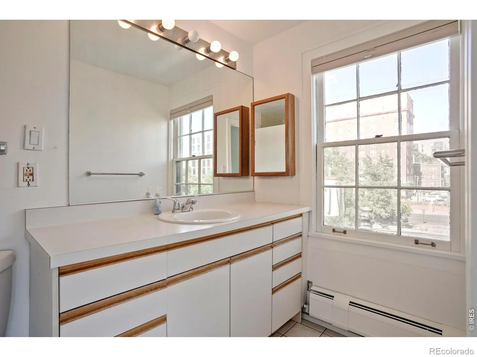 960 N Sherman Street #3E Denver CO 80203 MLS #RECIR1062375 06202026002140 1600 13