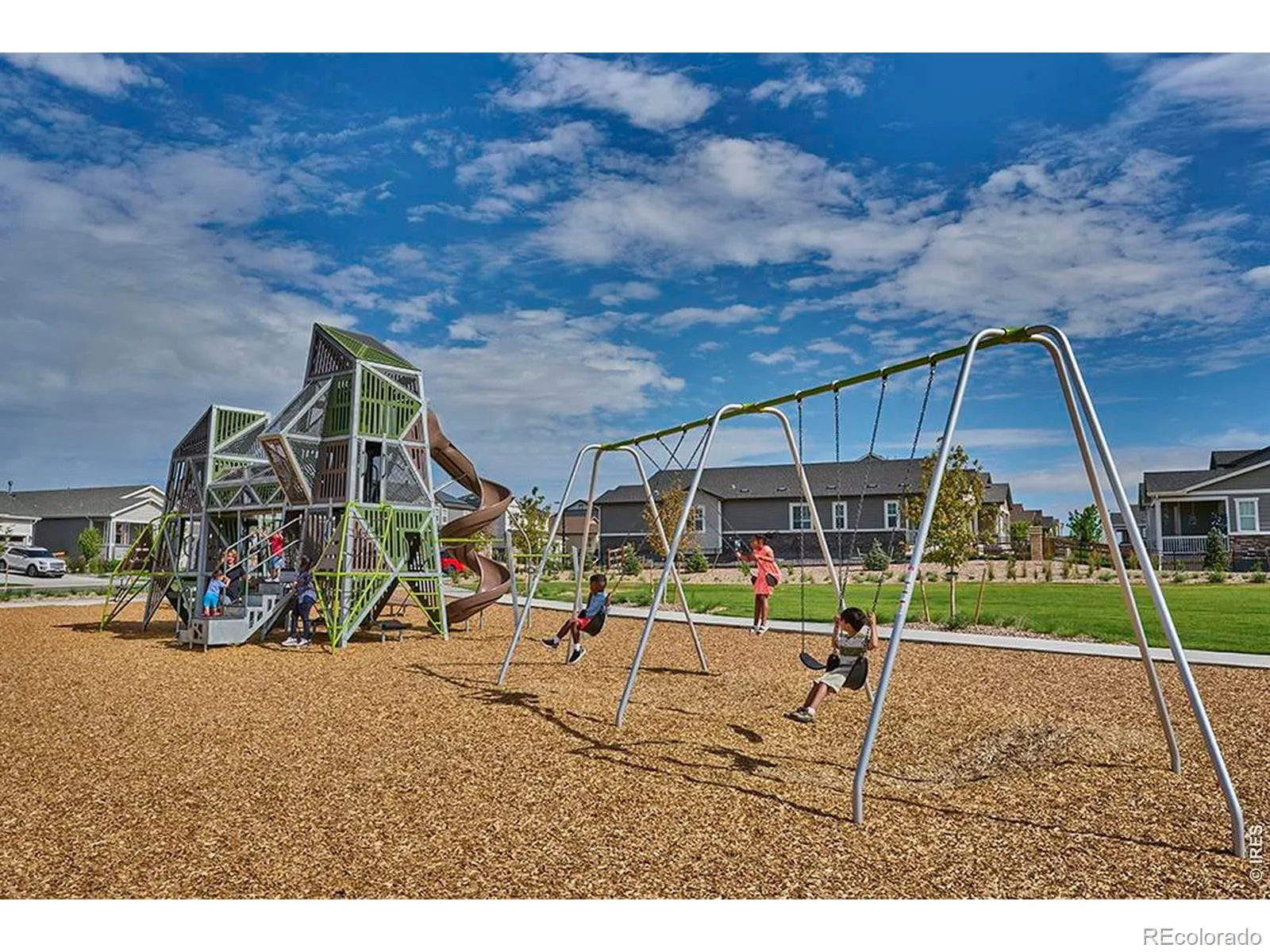 24351 E 41st Avenue Aurora CO 80019 | MLS #RECIR1062469 06222026191131 1600 32