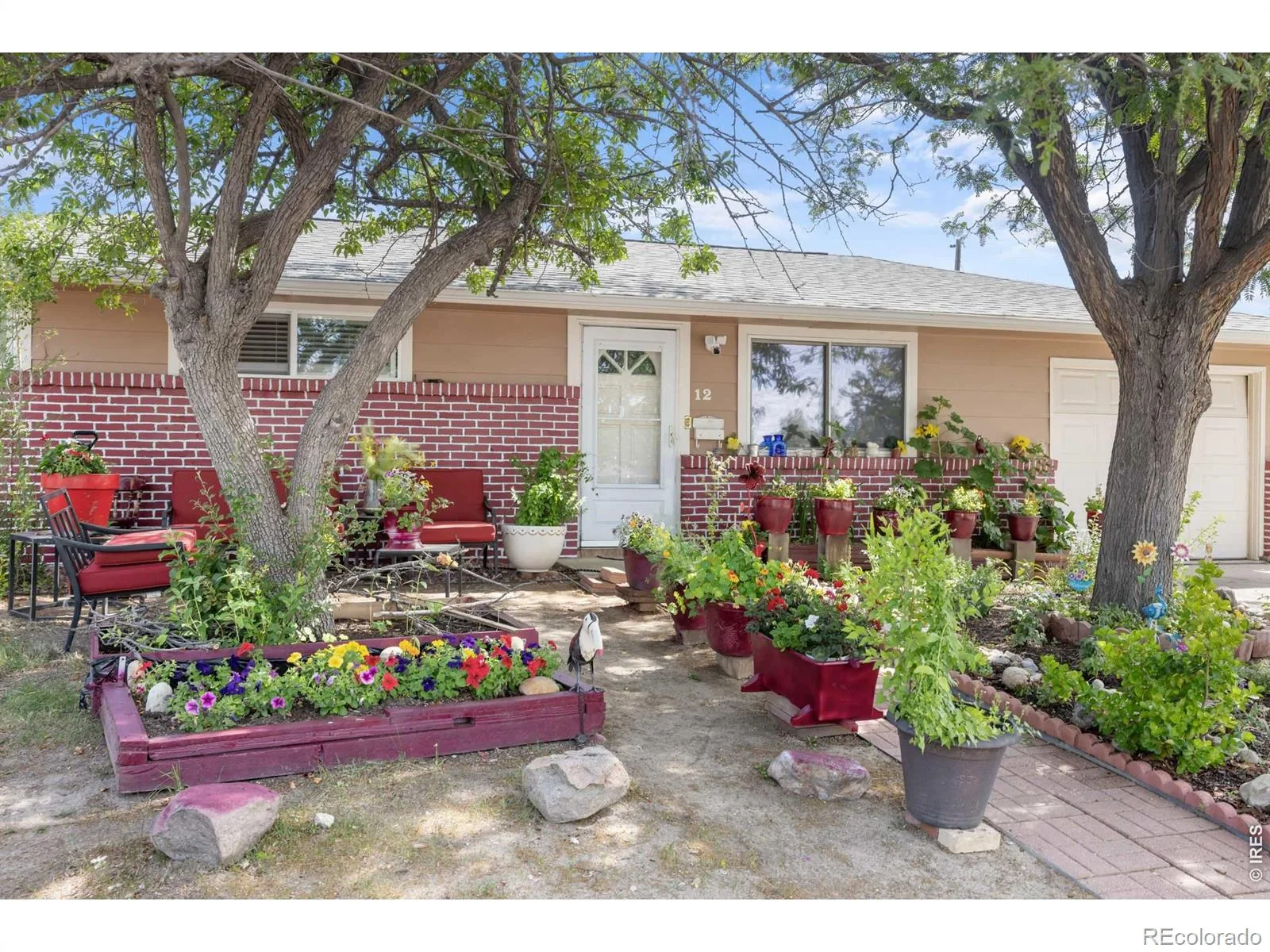 12 Sherman Court Longmont CO 80501 | MLS #RECIR1062493 06232026001829 1600 1