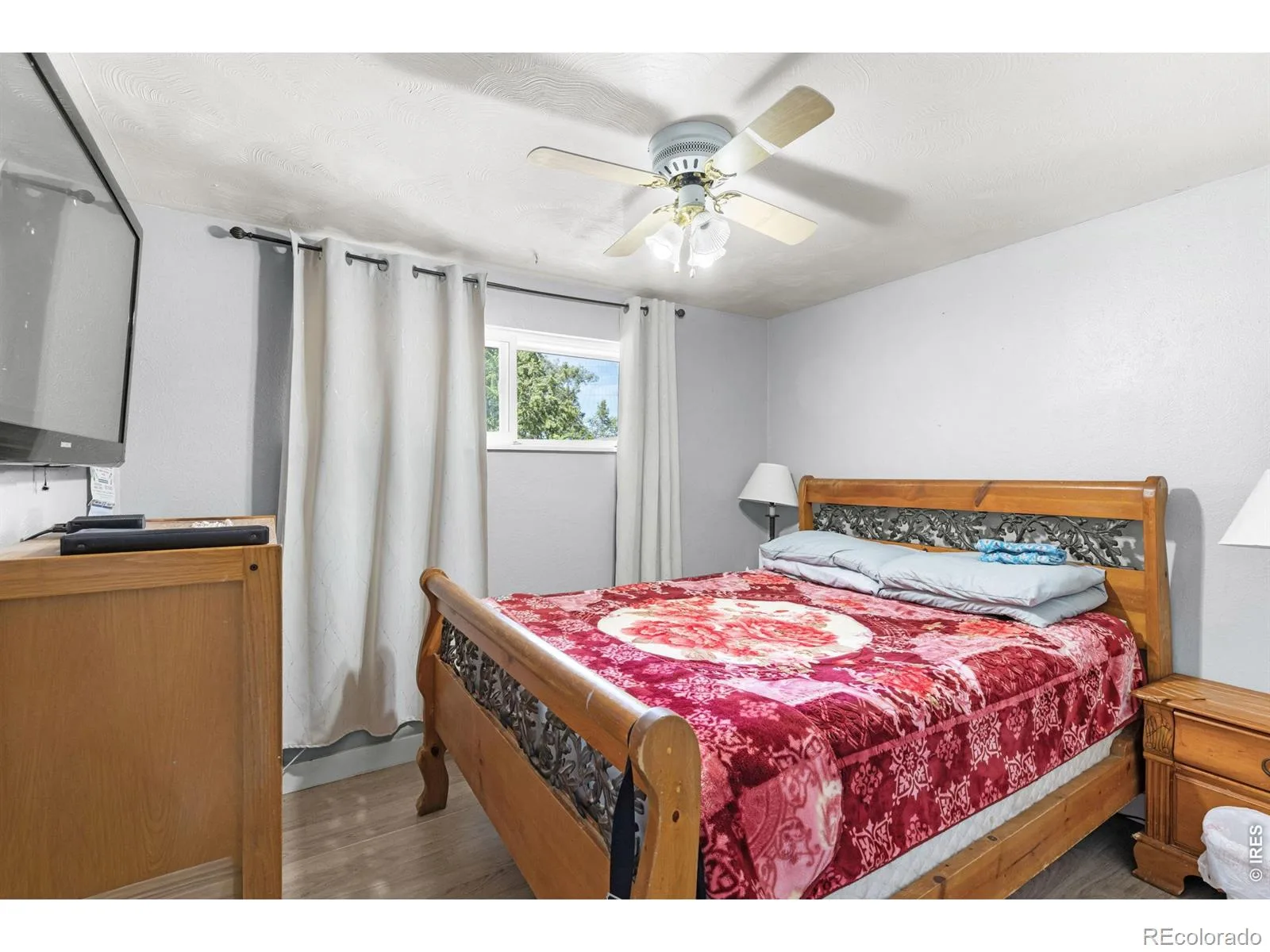 12 Sherman Court Longmont CO 80501 | MLS #RECIR1062493 06232026001829 1600 11