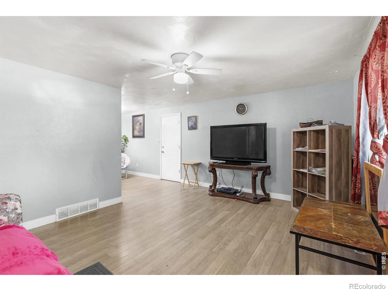 12 Sherman Court Longmont CO 80501 | MLS #RECIR1062493 06232026001829 1600 4
