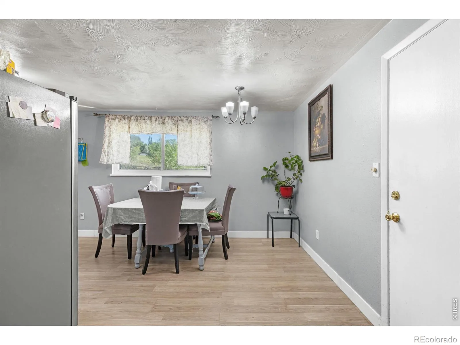 12 Sherman Court Longmont CO 80501 | MLS #RECIR1062493 06232026001829 1600 5