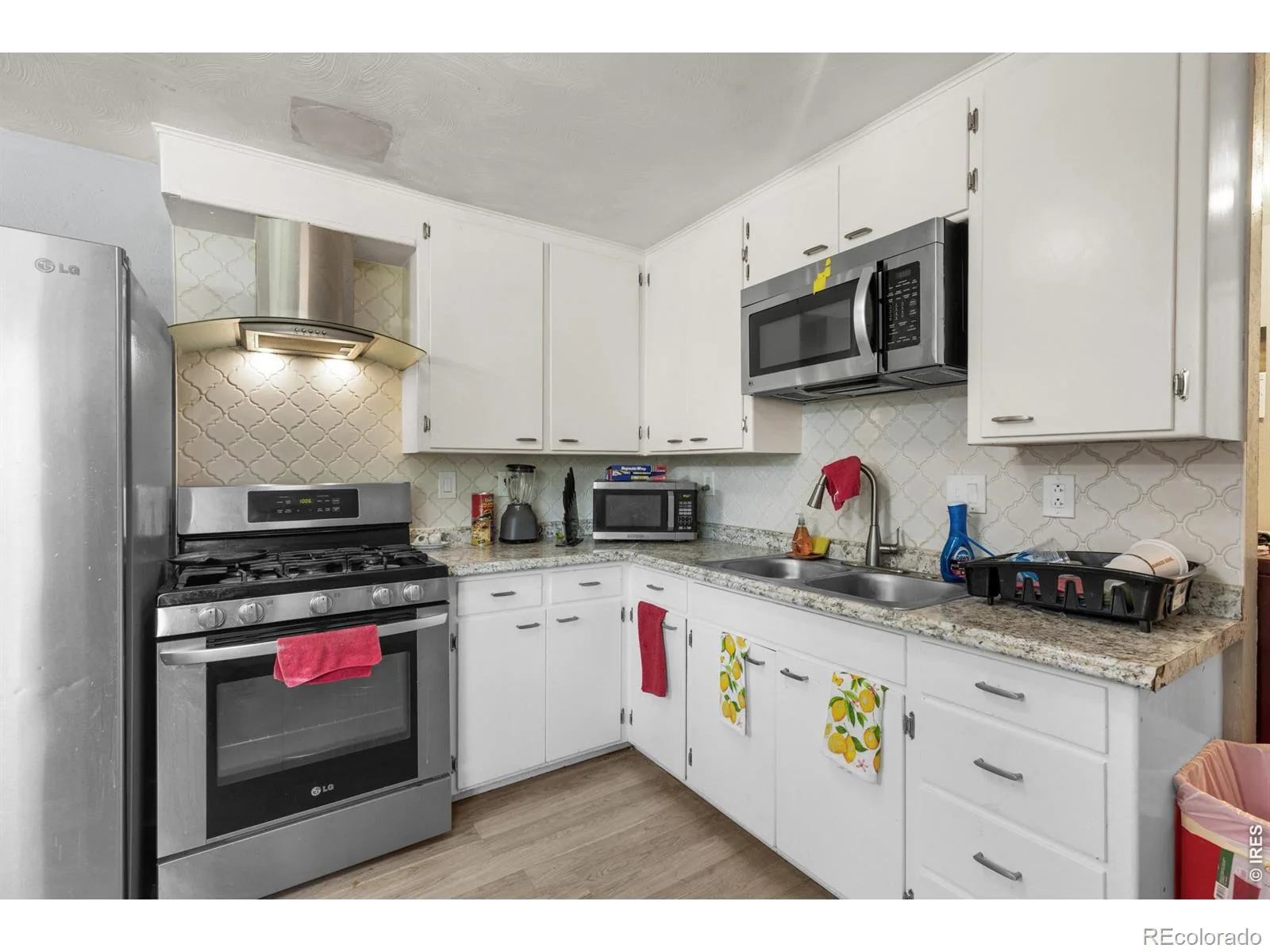 12 Sherman Court Longmont CO 80501 | MLS #RECIR1062493 06232026001829 1600 8