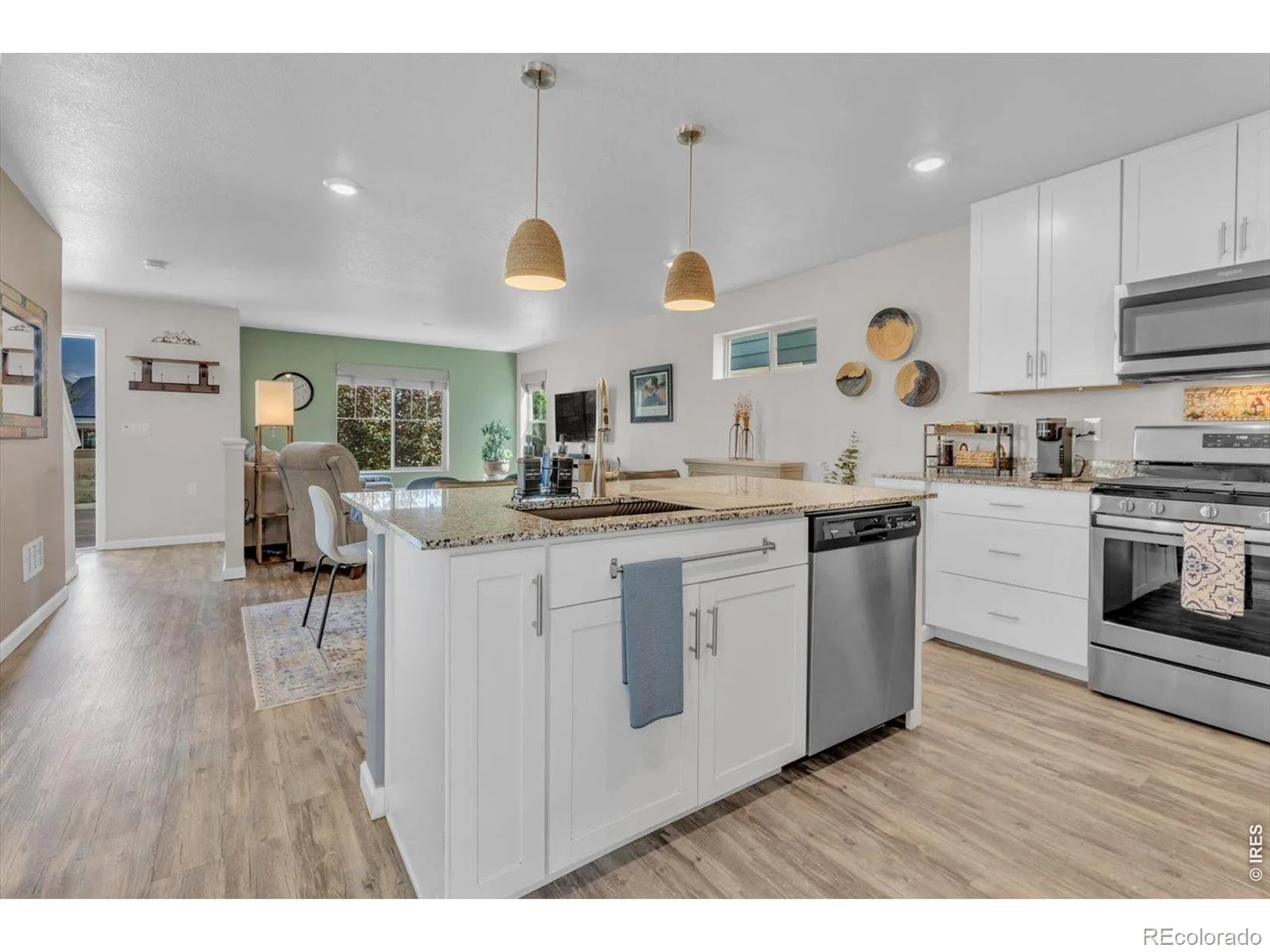 69 Quail Road Longmont CO 80501 | MLS #RECIR1062645 06252026002745 1600 3