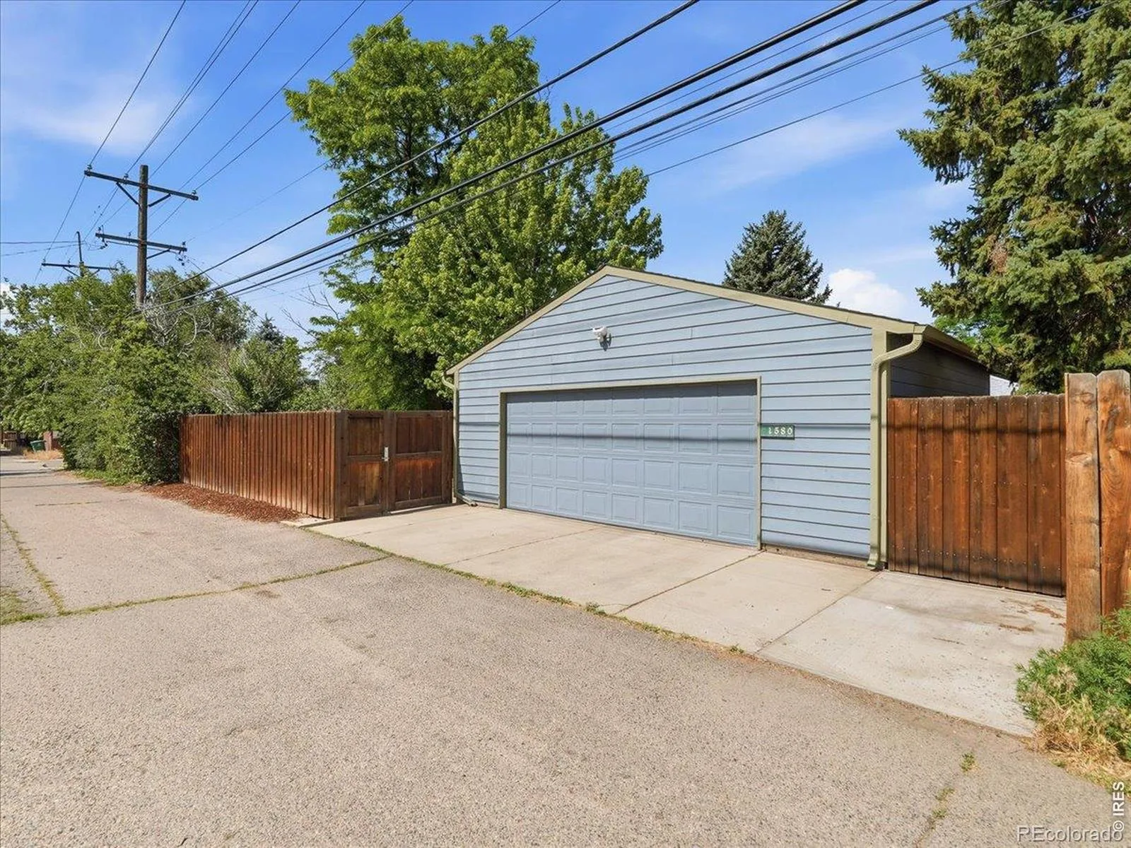 1580 S Garfield Street Denver CO 80210 MLS #RECIR1062687 06292026065444 1600 37