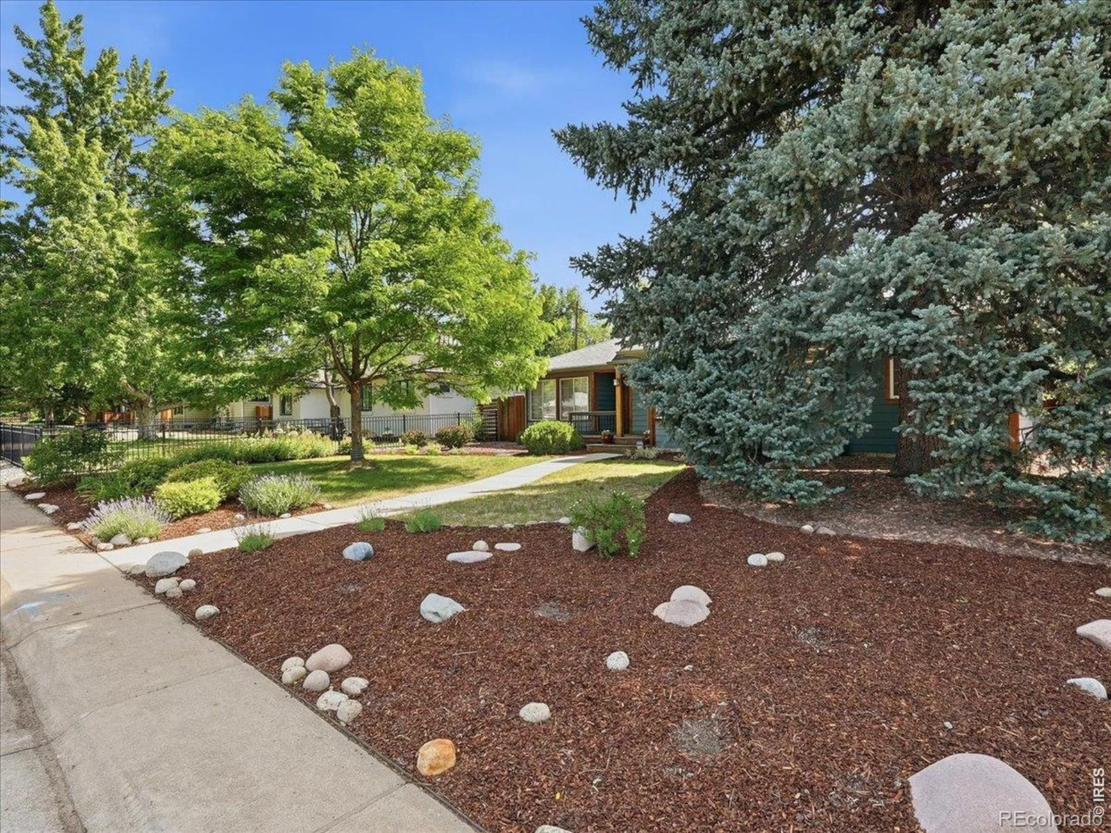 1580 S Garfield Street Denver CO 80210 MLS #RECIR1062687 06292026065444 1600 4