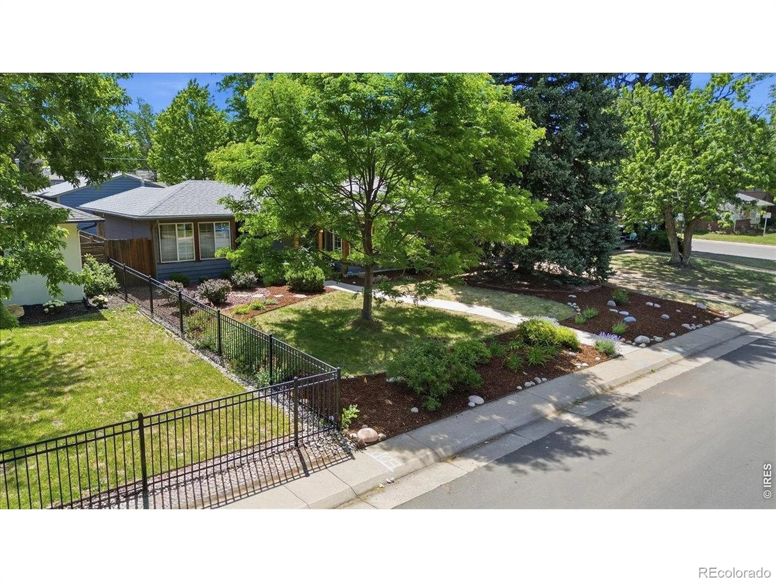1580 S Garfield Street Denver CO 80210 MLS #RECIR1062687 06292026065444 1600 44