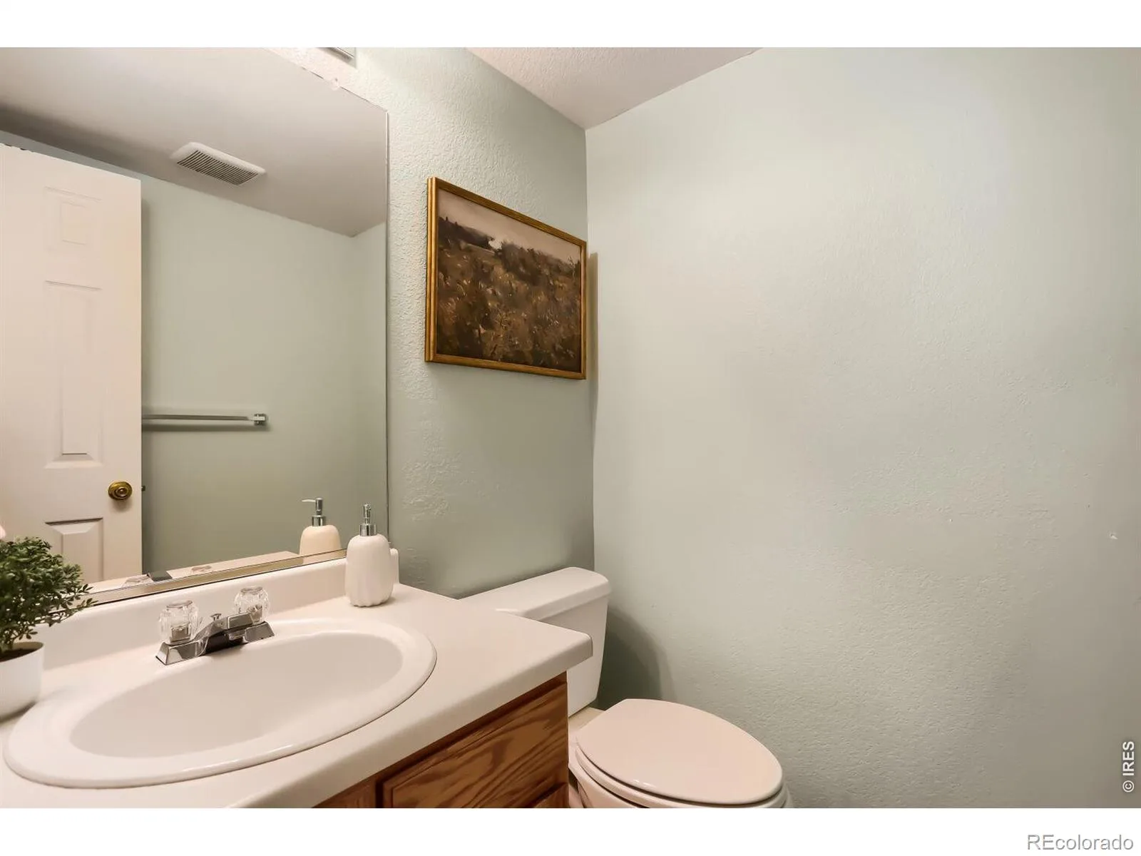 1512 Redtail Court Longmont CO 80504 | MLS #RECIR1062696 06272026223154 1600 12