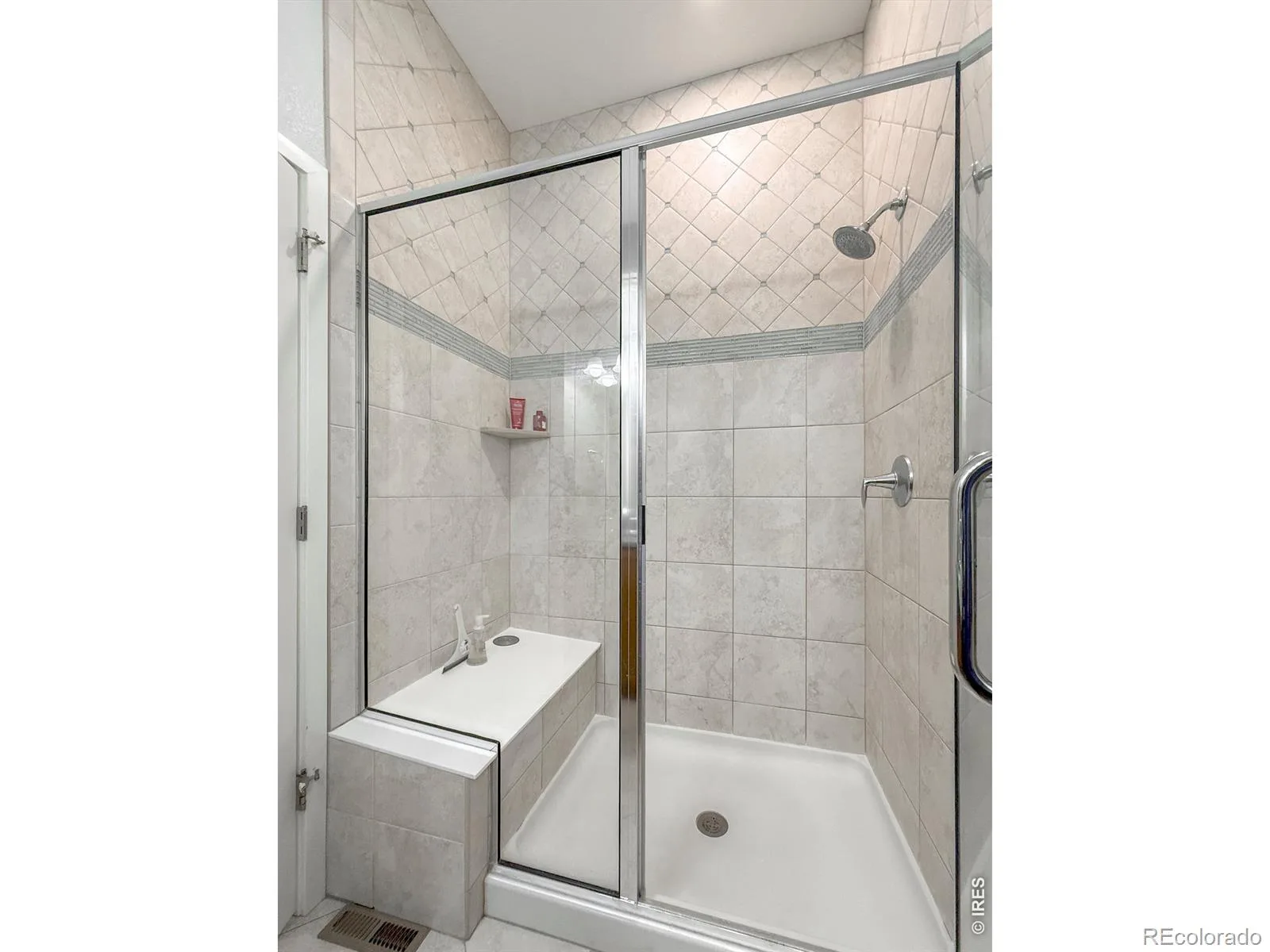 1441 Moonlight Drive Longmont CO 80504 | MLS #RECIR1062729 06252026212939 1600 24
