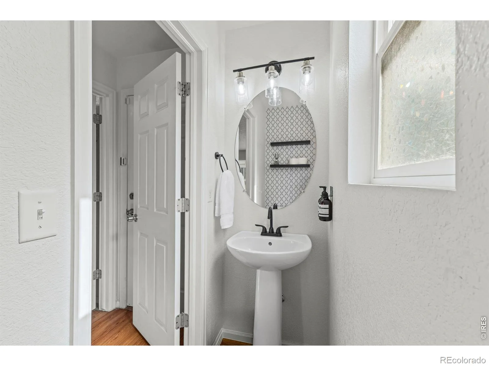 18132 E Linvale Drive Aurora CO 80013 | MLS #RECIR1062762 08112026110257 1600 16