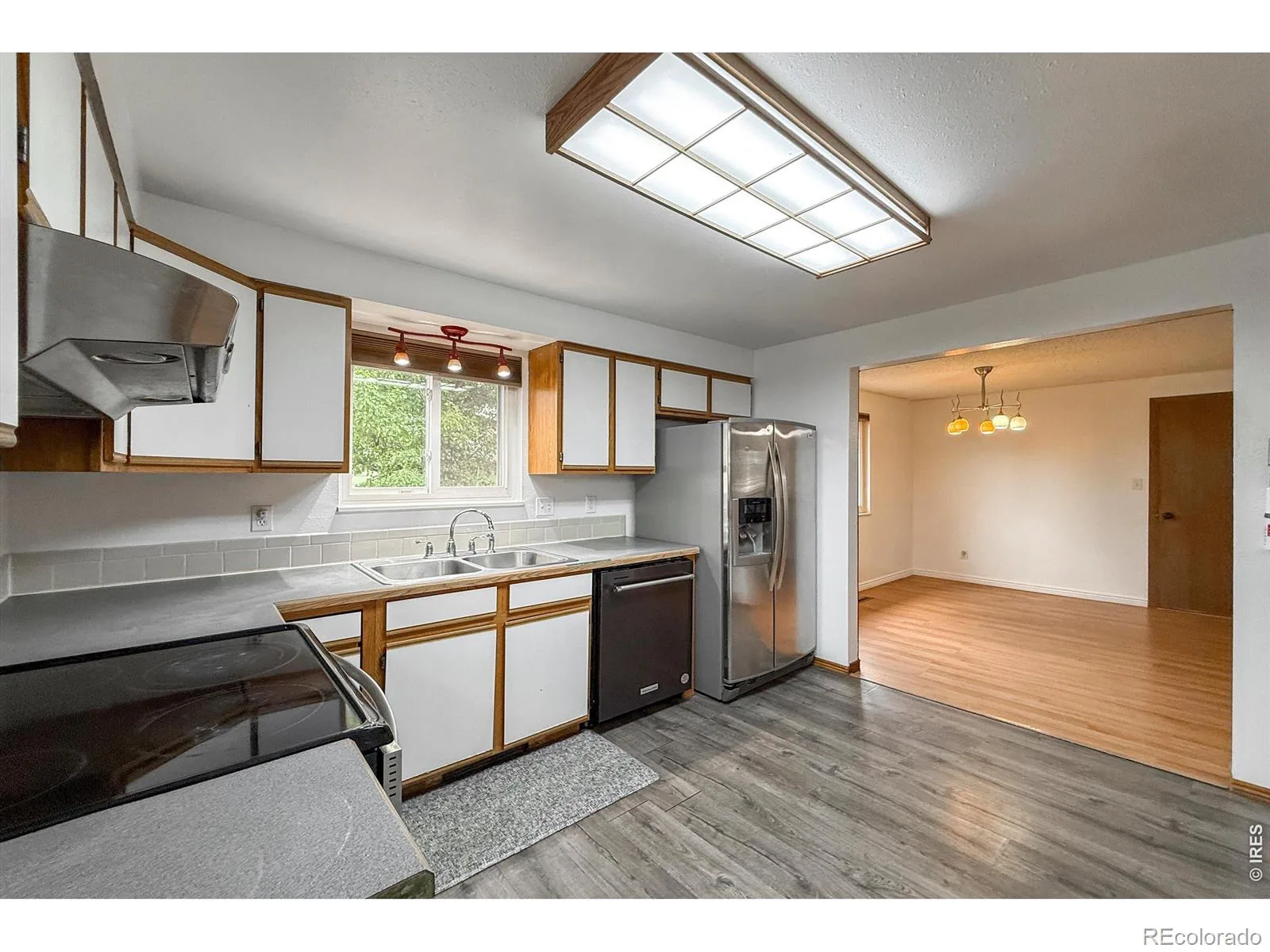 1739 Shavano Street Longmont CO 80504 | MLS #RECIR1062828 08282026003901 1600 11