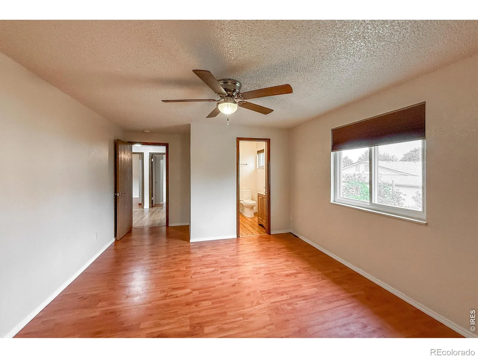 1739 Shavano Street Longmont CO 80504 | MLS #RECIR1062828 08282026003901 1600 14
