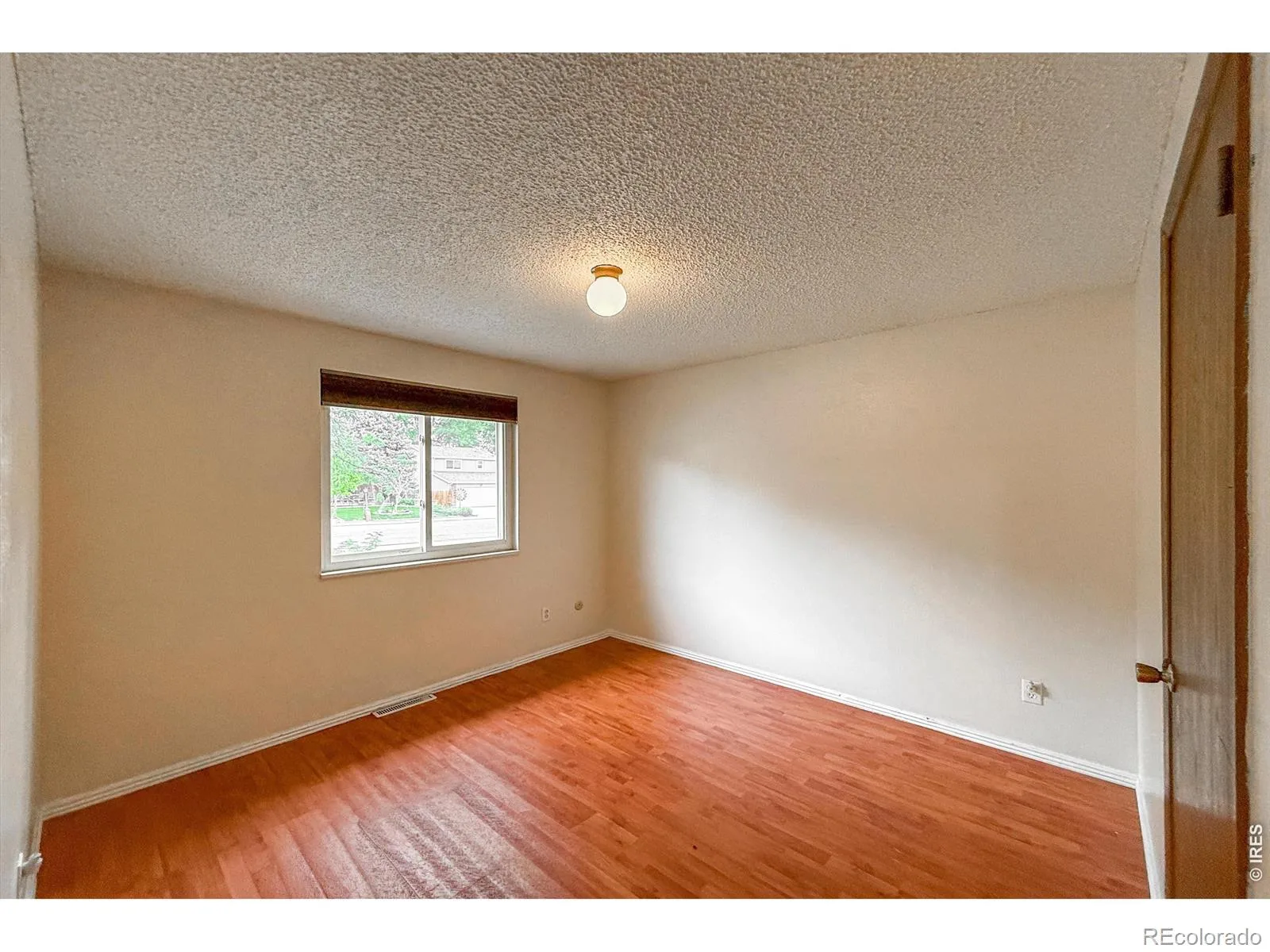 1739 Shavano Street Longmont CO 80504 | MLS #RECIR1062828 08282026003901 1600 18