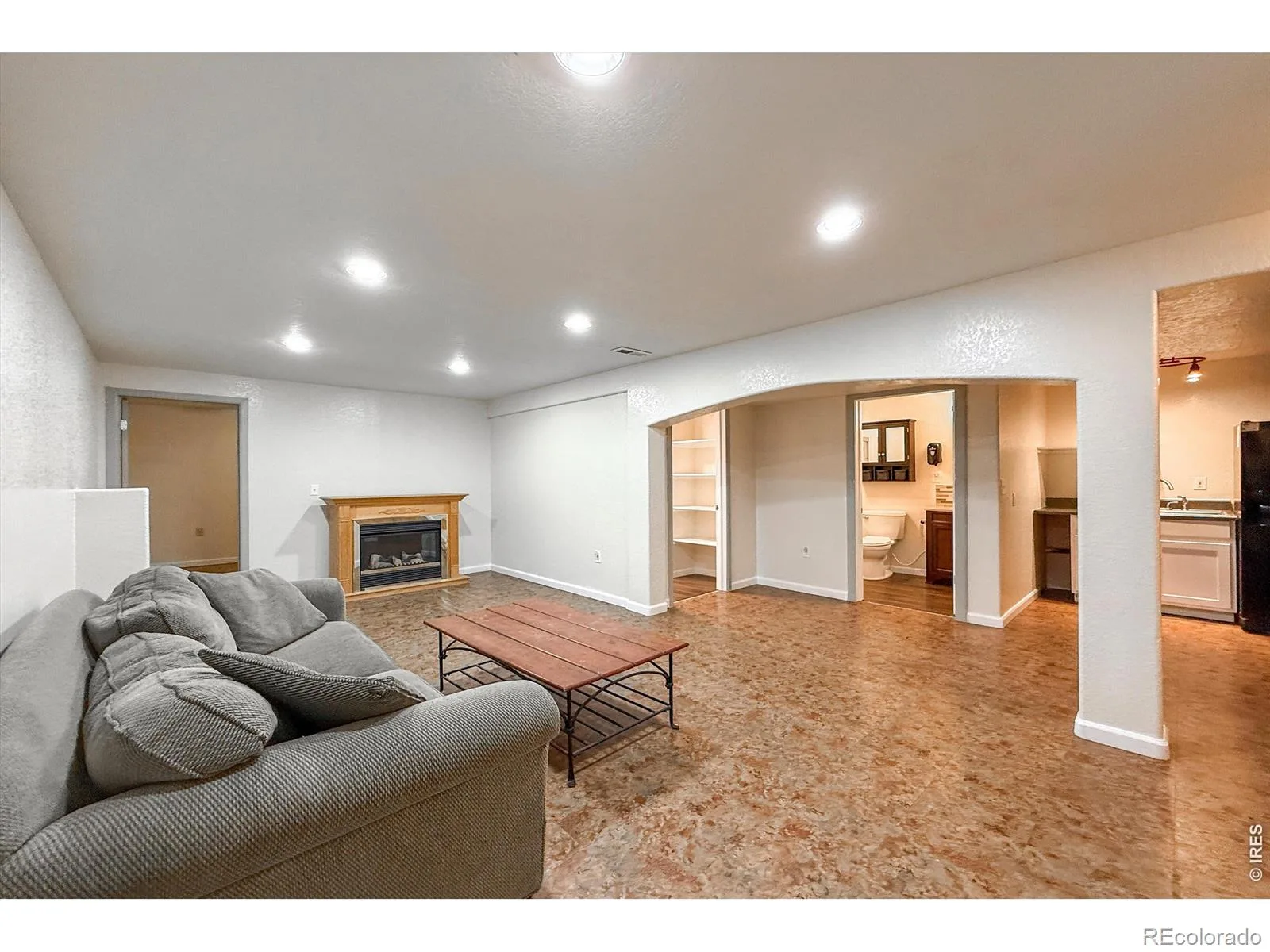 1739 Shavano Street Longmont CO 80504 | MLS #RECIR1062828 08282026003901 1600 27