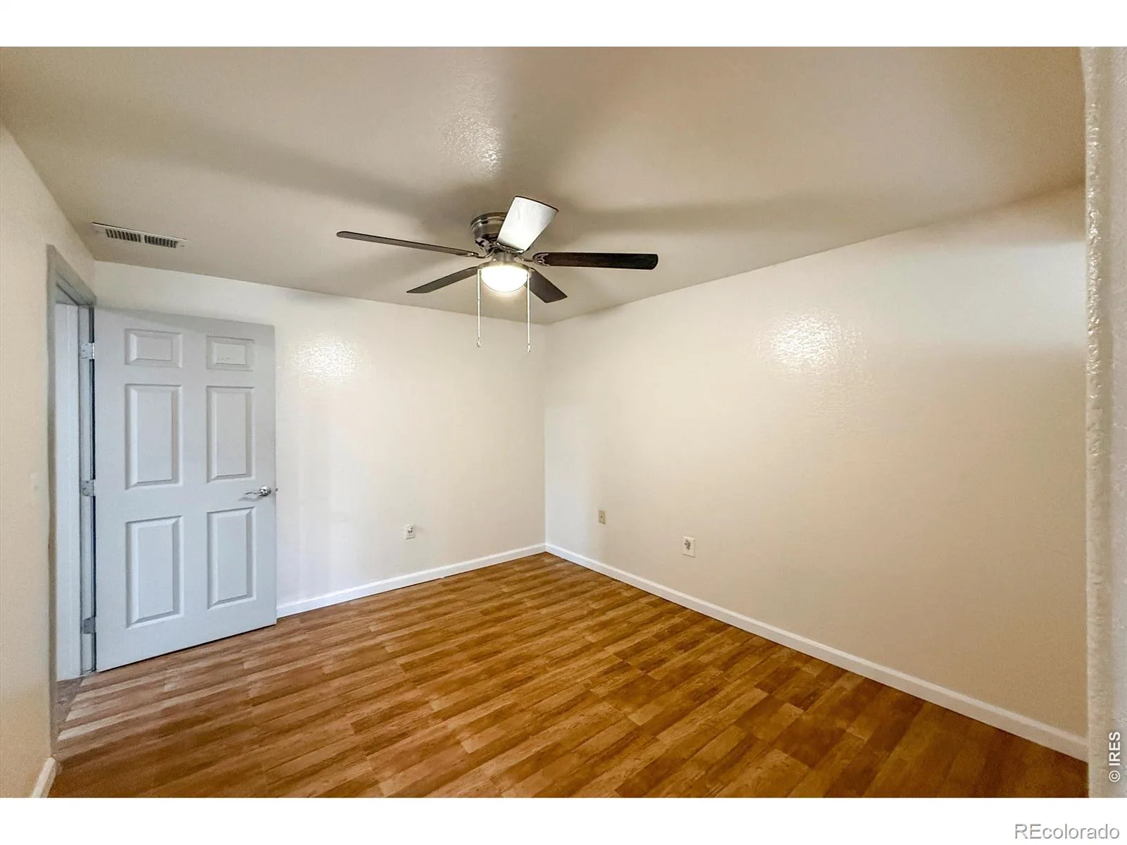 1739 Shavano Street Longmont CO 80504 | MLS #RECIR1062828 08282026003901 1600 32