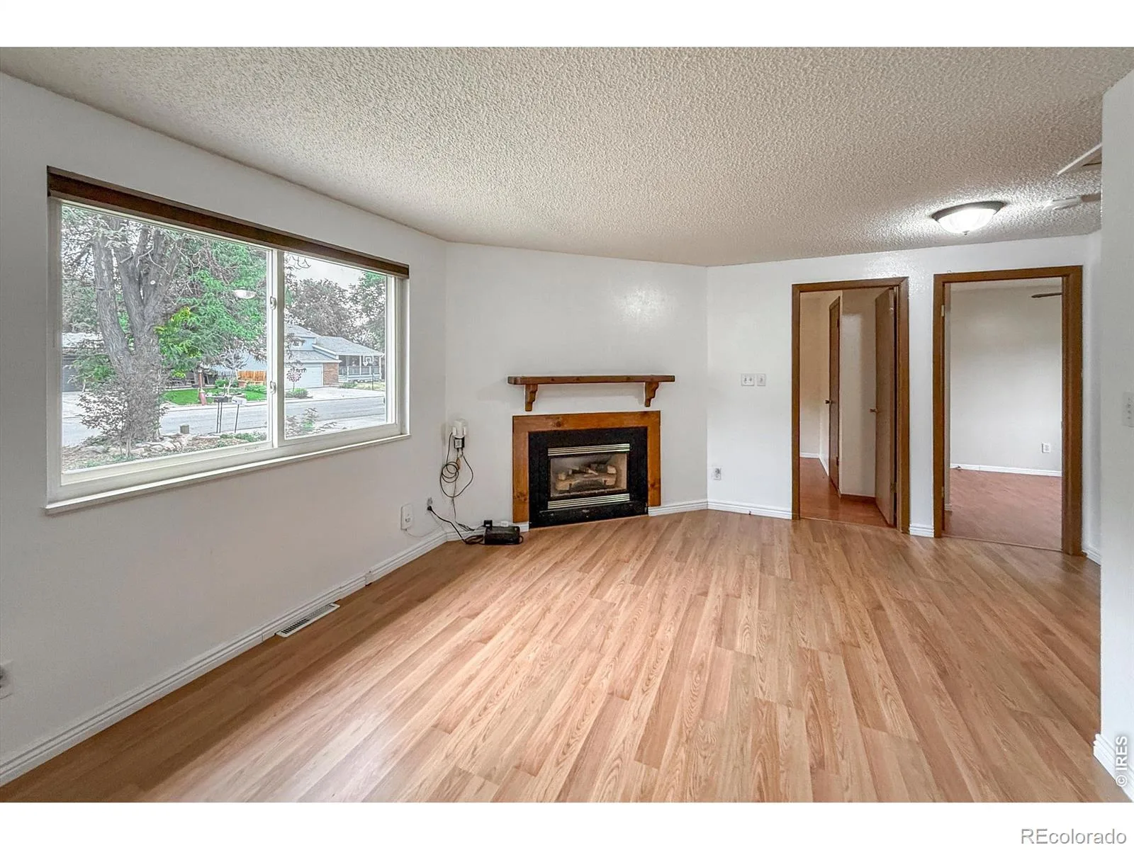 1739 Shavano Street Longmont CO 80504 | MLS #RECIR1062828 08282026003901 1600 4