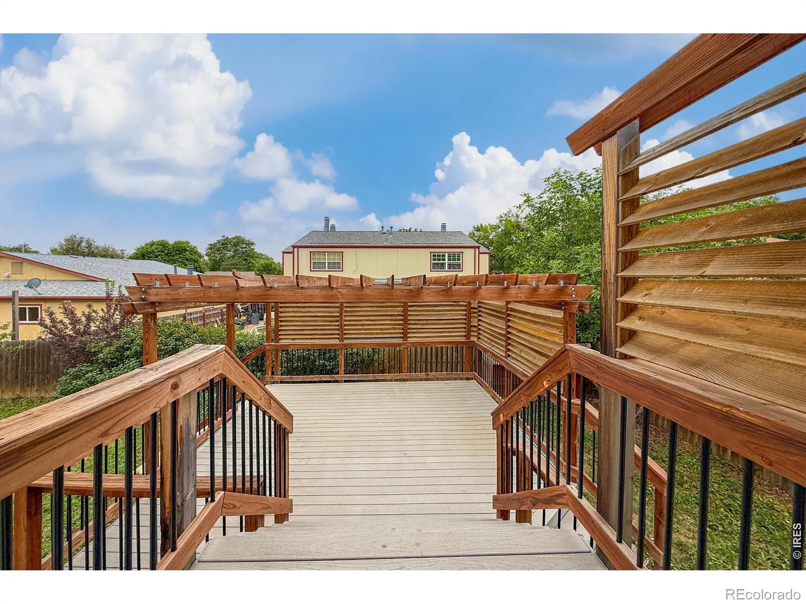 1739 Shavano Street Longmont CO 80504 | MLS #RECIR1062828 08282026003901 1600 42