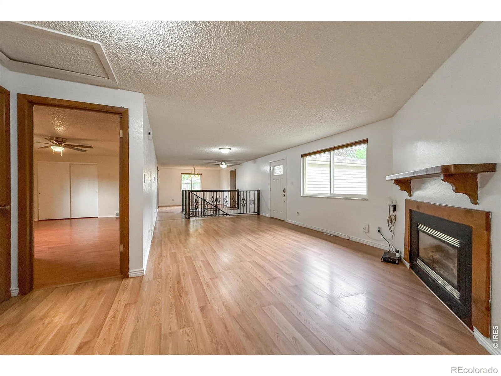 1739 Shavano Street Longmont CO 80504 | MLS #RECIR1062828 08282026003901 1600 5