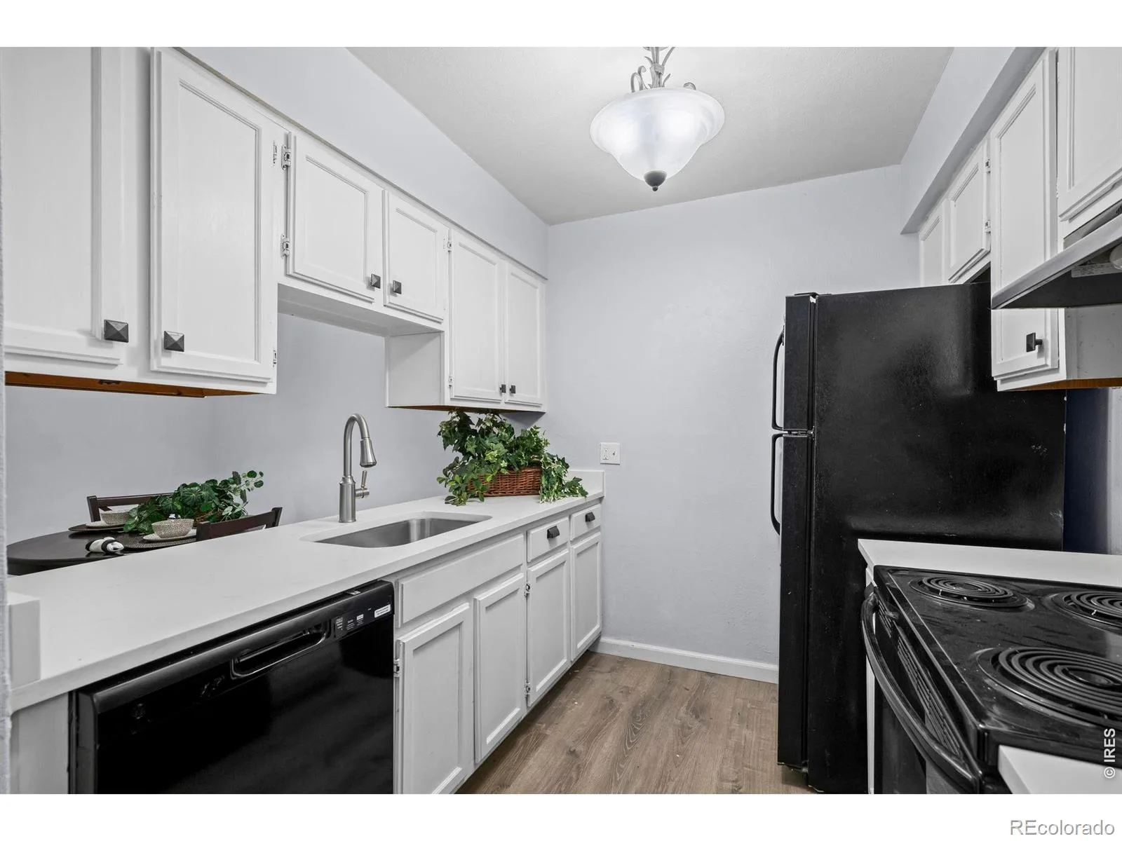 3121 S Tamarac Drive #106 #K Denver CO 80231 | MLS #RECIR1062835 08182026004238 1600 4