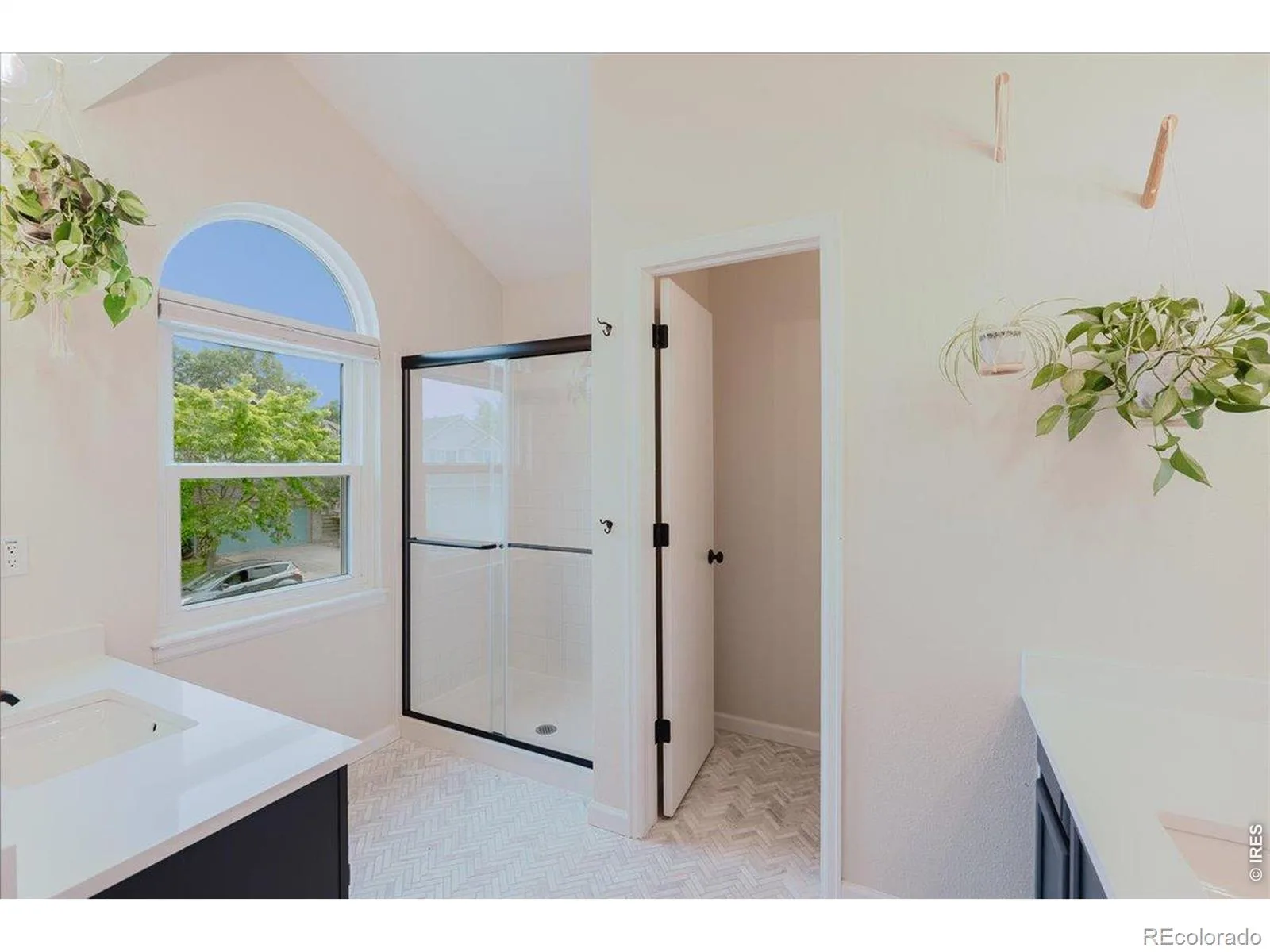 8433 Tabor Circle Arvada CO 80005 MLS #RECIR1062852 06272026005258 1600 21
