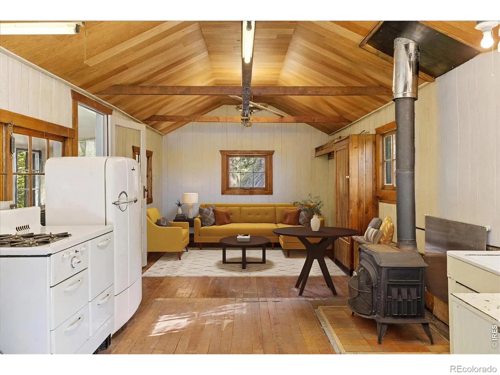 10763 Twin Spruce Road Golden CO 80403 | MLS #RECIR1062966 06282026173456 1600 11