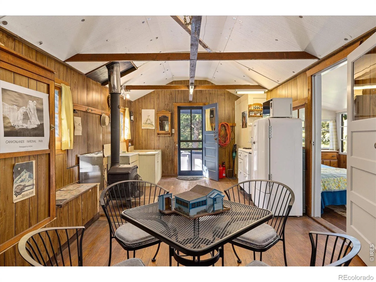 10763 Twin Spruce Road Golden CO 80403 | MLS #RECIR1062966 06282026173456 1600 12