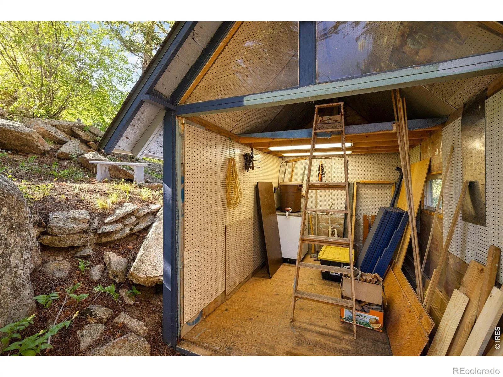 10763 Twin Spruce Road Golden CO 80403 | MLS #RECIR1062966 06282026173456 1600 27