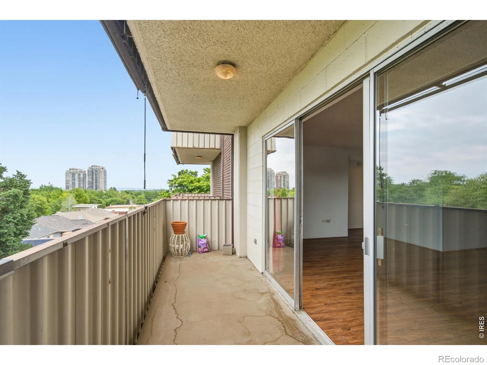 1313 Steele Street #606 Denver CO 80206 MLS #RECIR1063061 06302026170652 1600 25