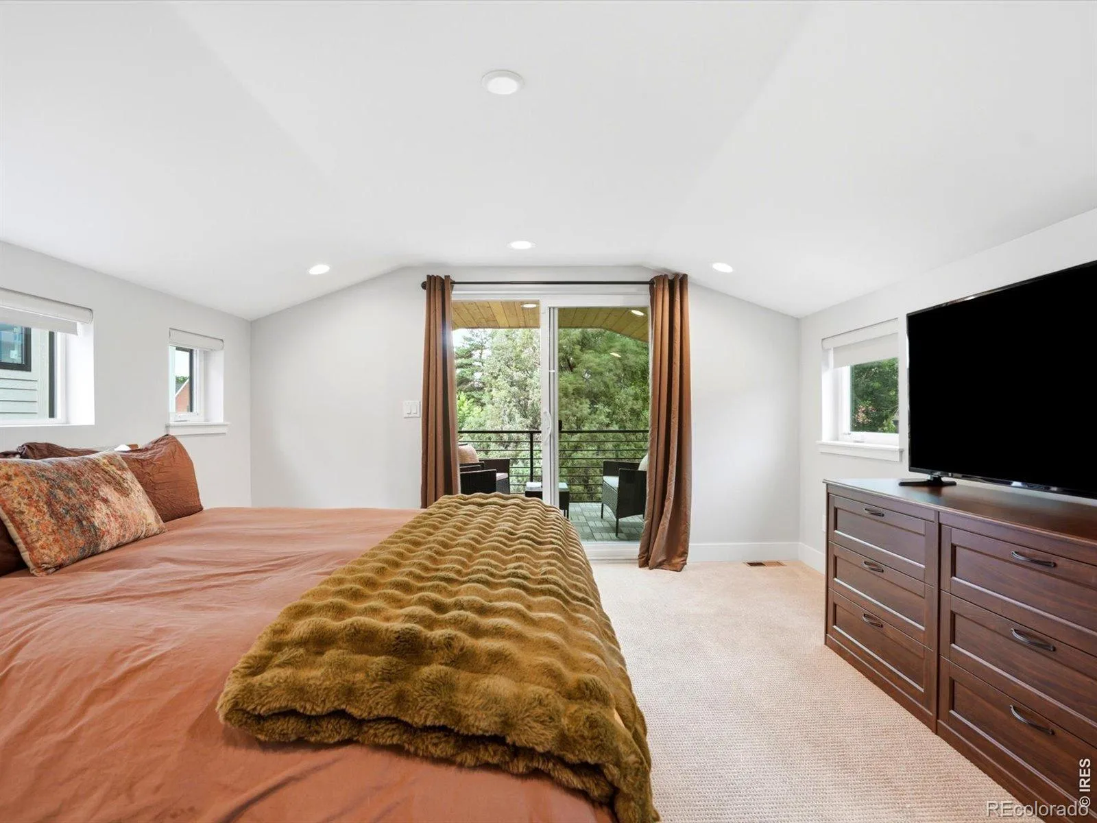 2146 S Josephine Street Denver CO 80210 MLS #RECIR1063106 07022026011602 1600 33