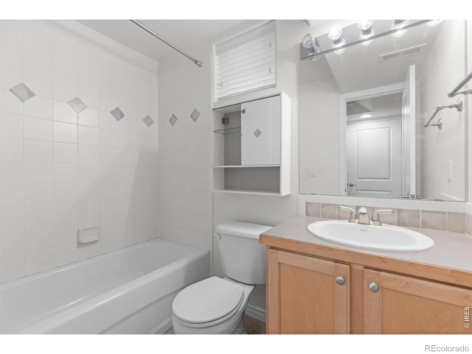 510 Noel Avenue Longmont CO 80501 | MLS #RECIR1063111 07012026014644 1600 26