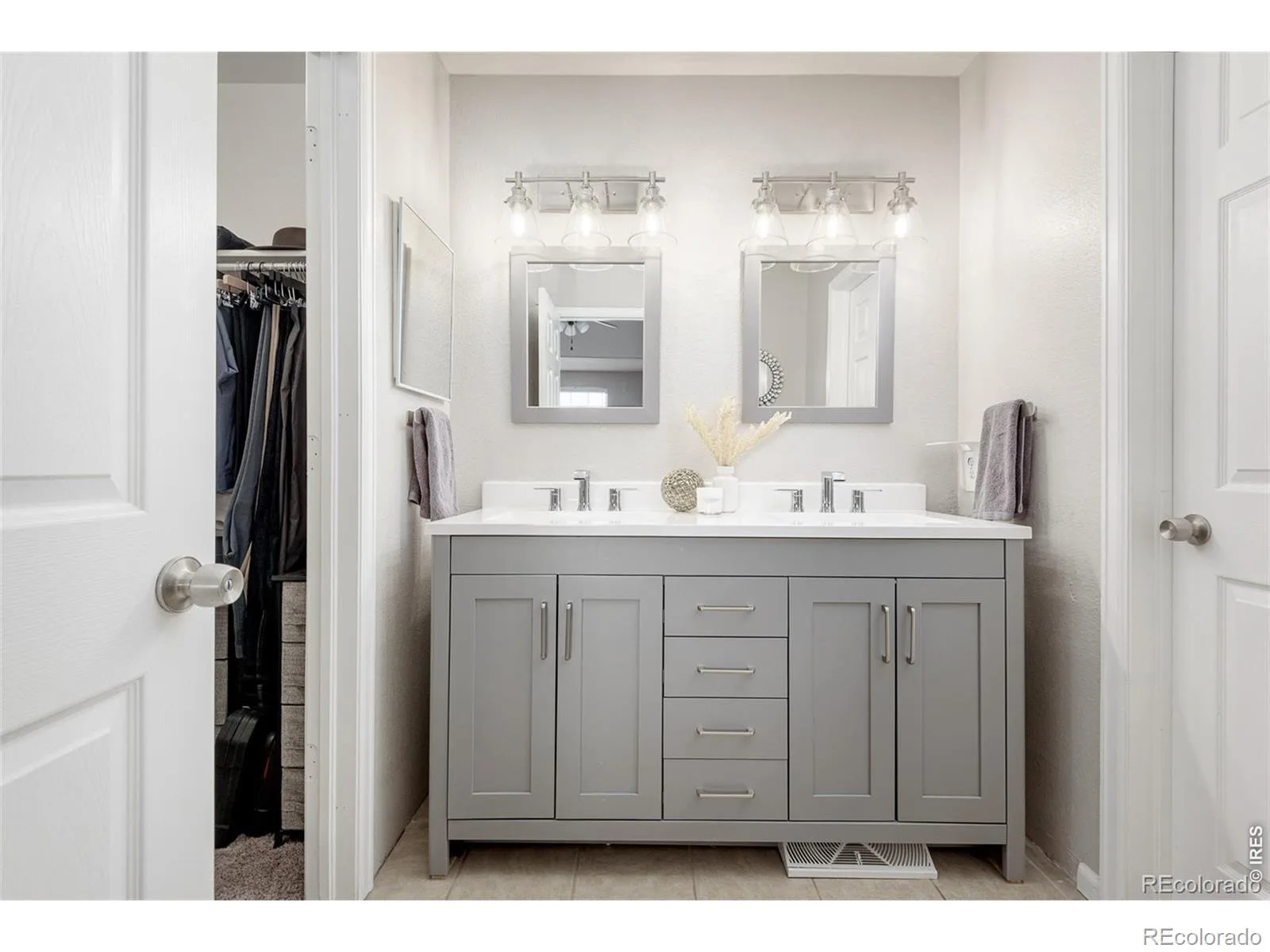 1509 S Florence Court #209 Aurora CO 80247 MLS #RECIR1063216 07022026174117 1600 14