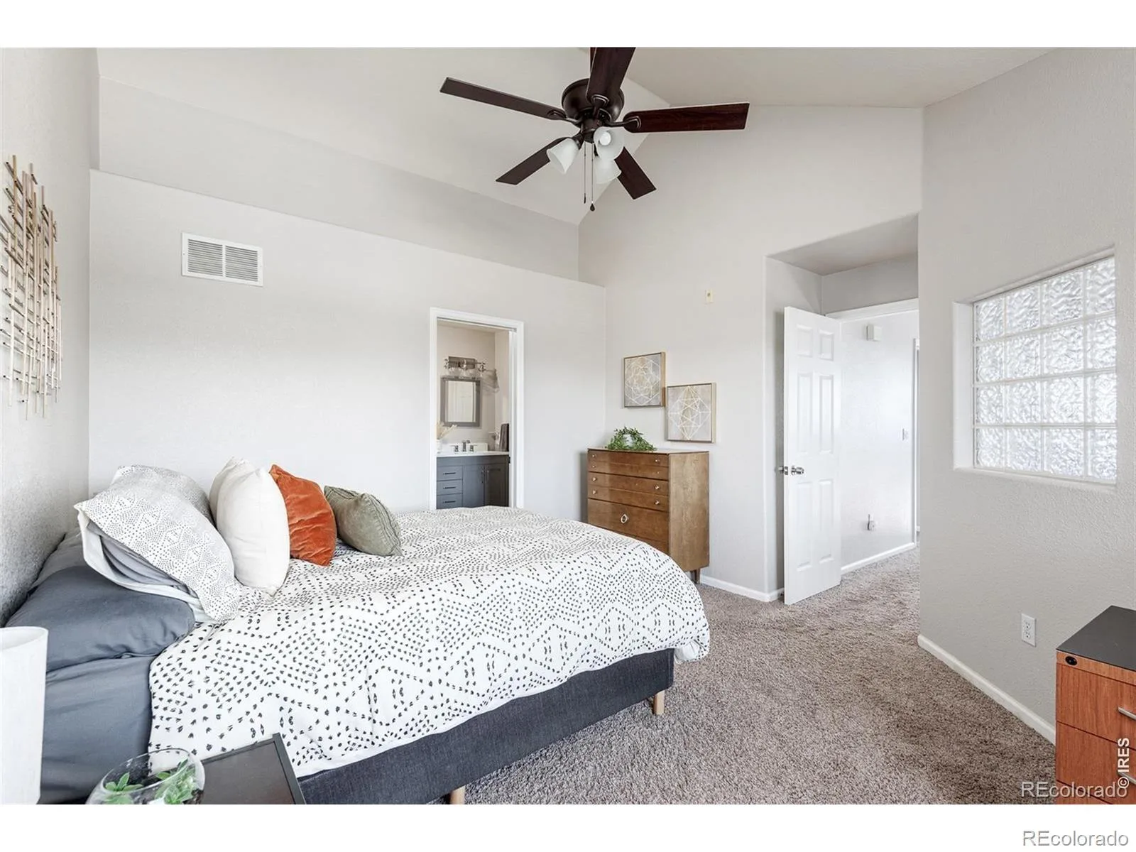 1509 S Florence Court #209 Aurora CO 80247 MLS #RECIR1063216 07022026174117 1600 15
