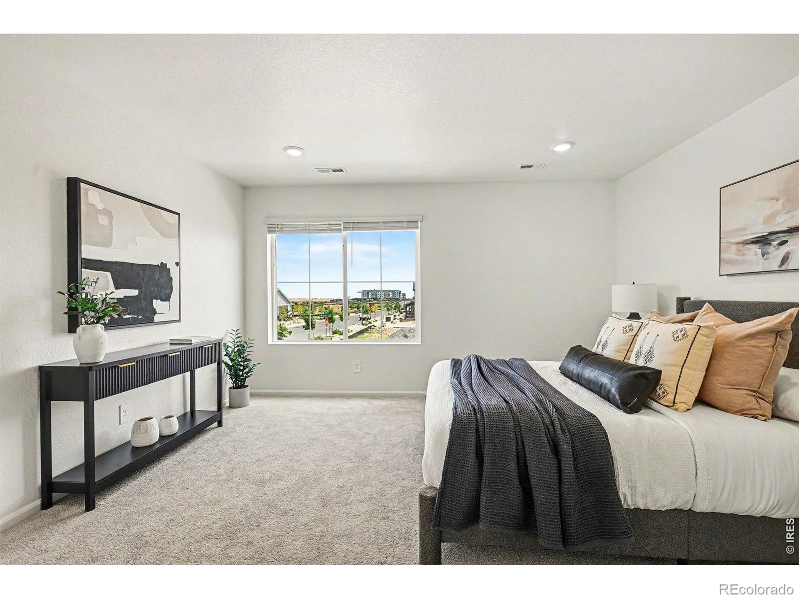 6545 N Nepal Street Aurora CO 80019 | MLS #RECIR1063217 07022026174122 1600 19