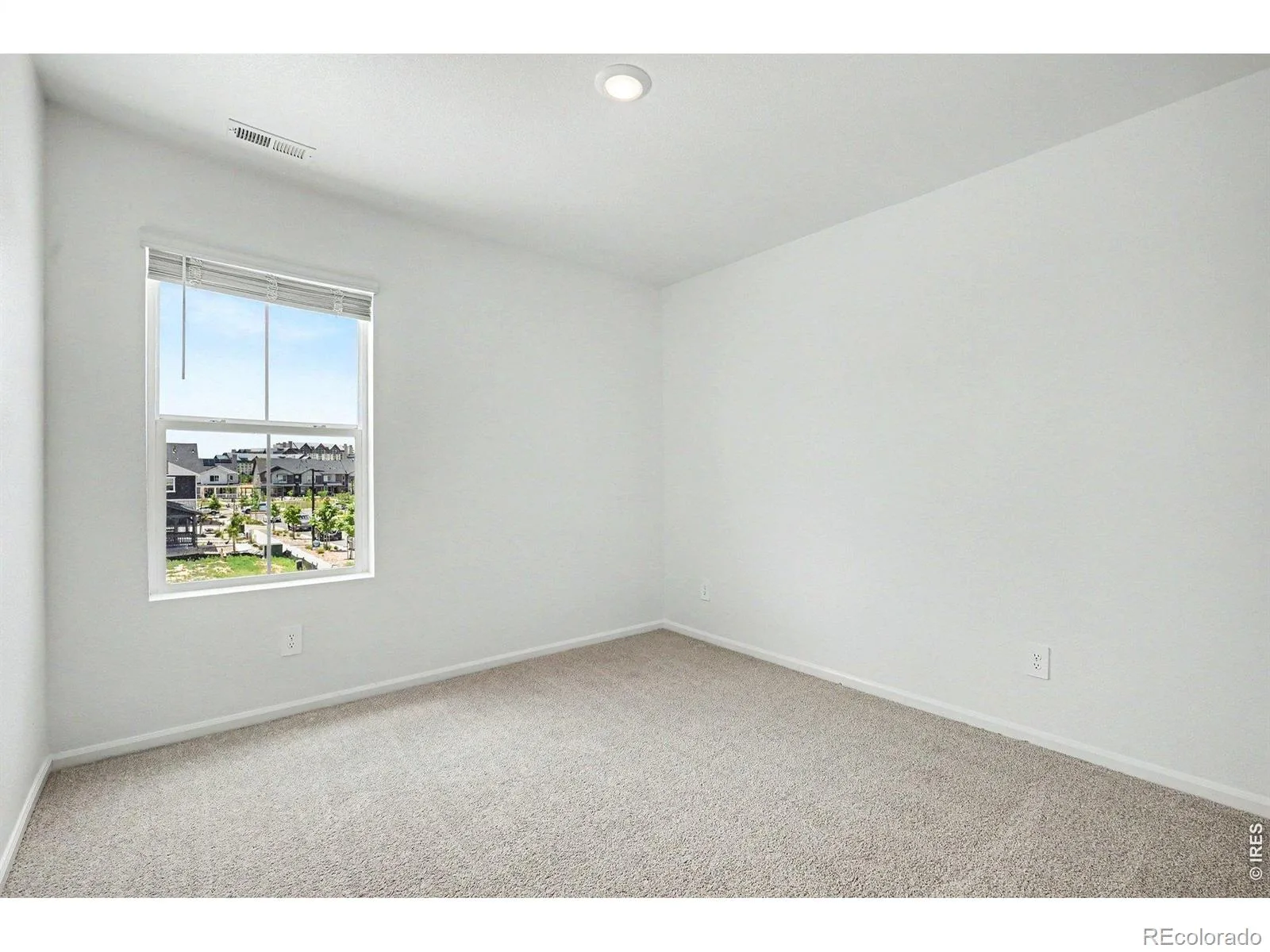 6545 N Nepal Street Aurora CO 80019 | MLS #RECIR1063217 07022026174122 1600 26