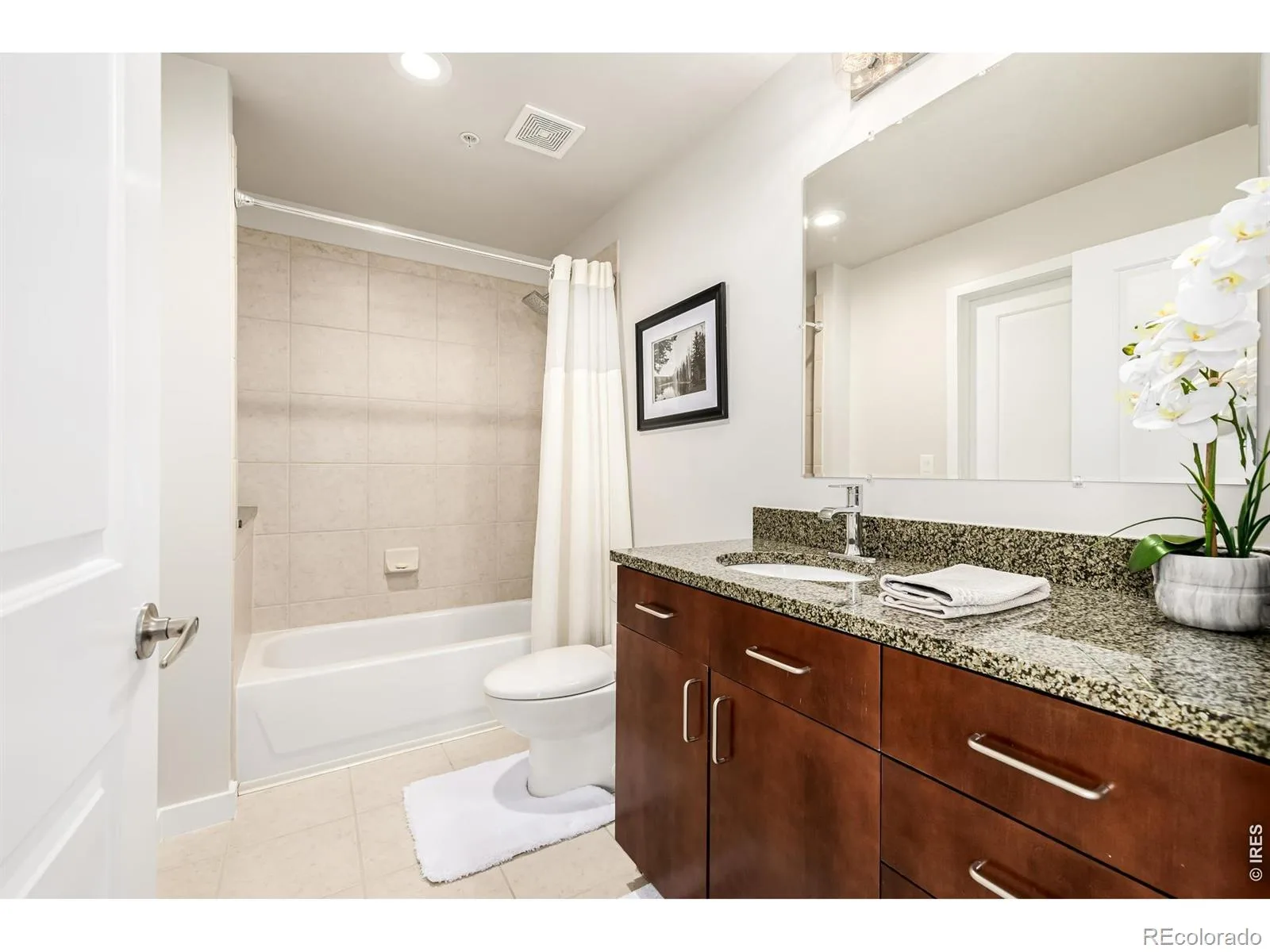 1700 Bassett Street #1412 Denver CO 80202 MLS #RECIR1063261 07022026224534 1600 14