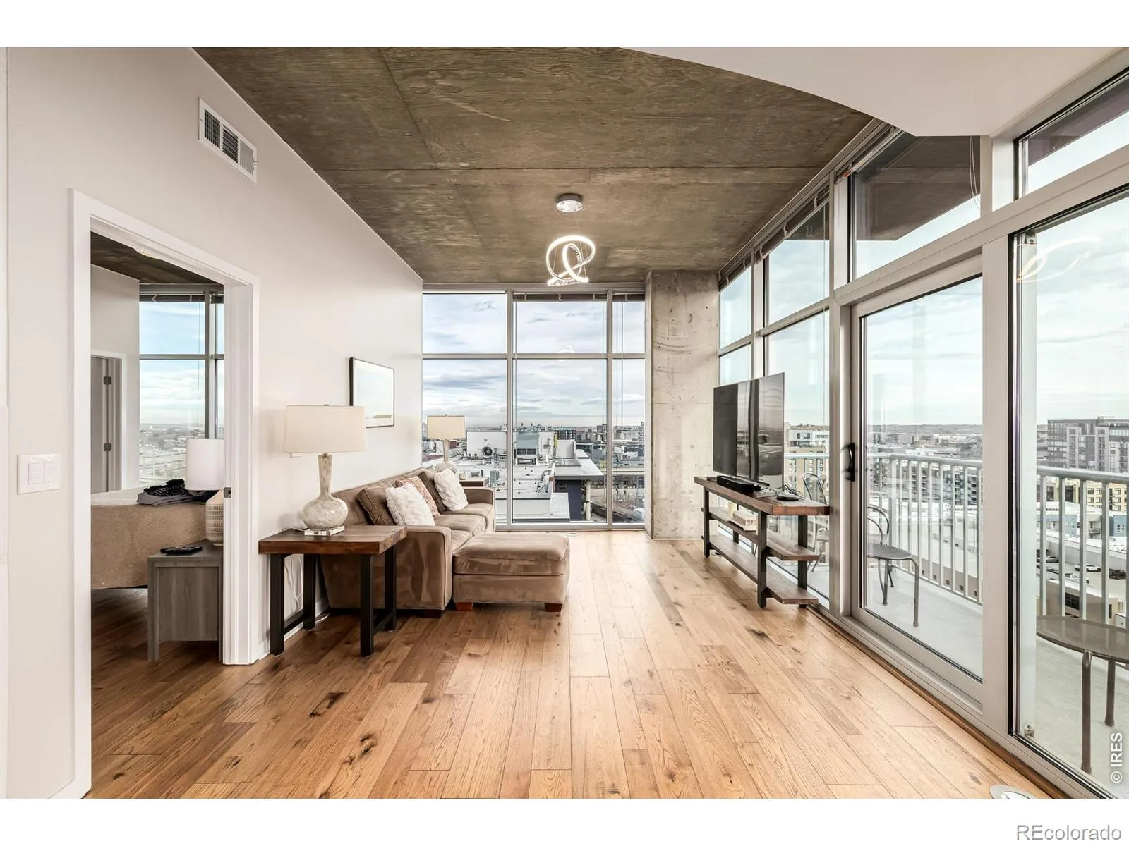 1700 Bassett Street #1412 Denver CO 80202 MLS #RECIR1063261 07022026224534 1600 3