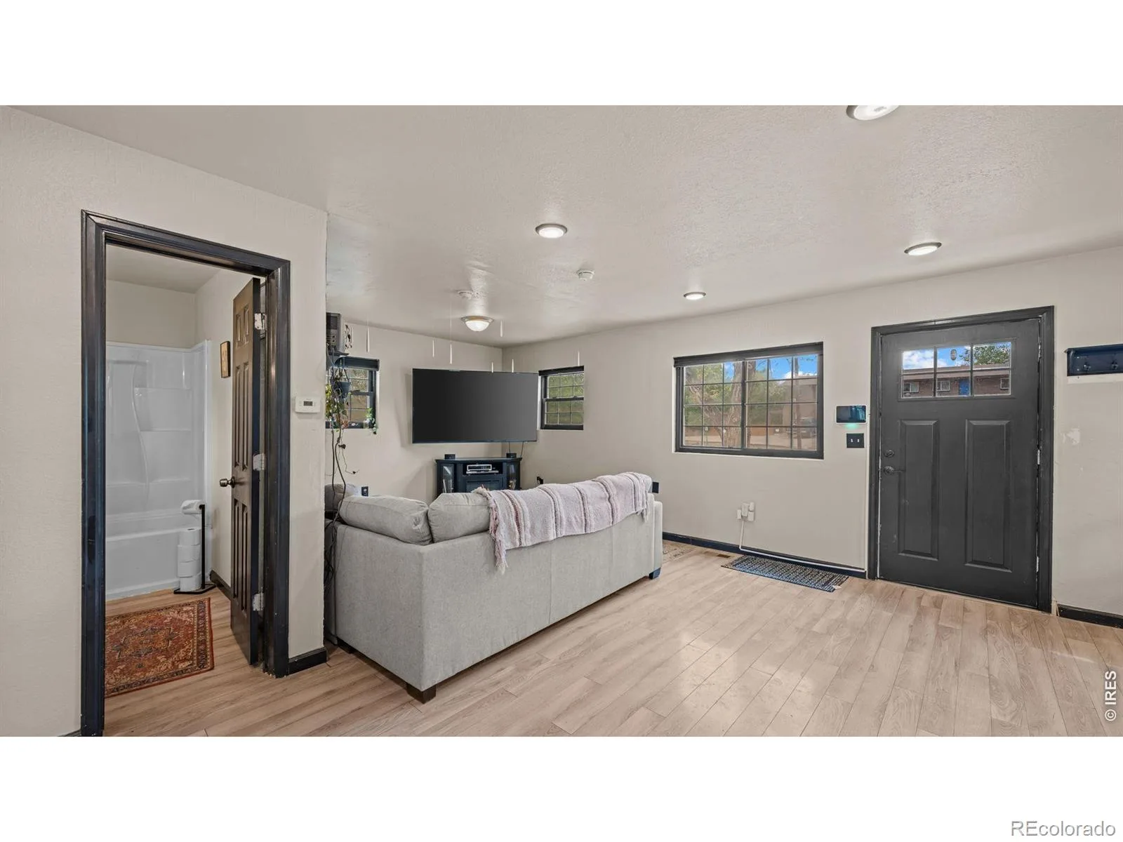 740 Depew Street Lakewood CO 80214 | MLS #REC3875374 07042026002622 1600 4
