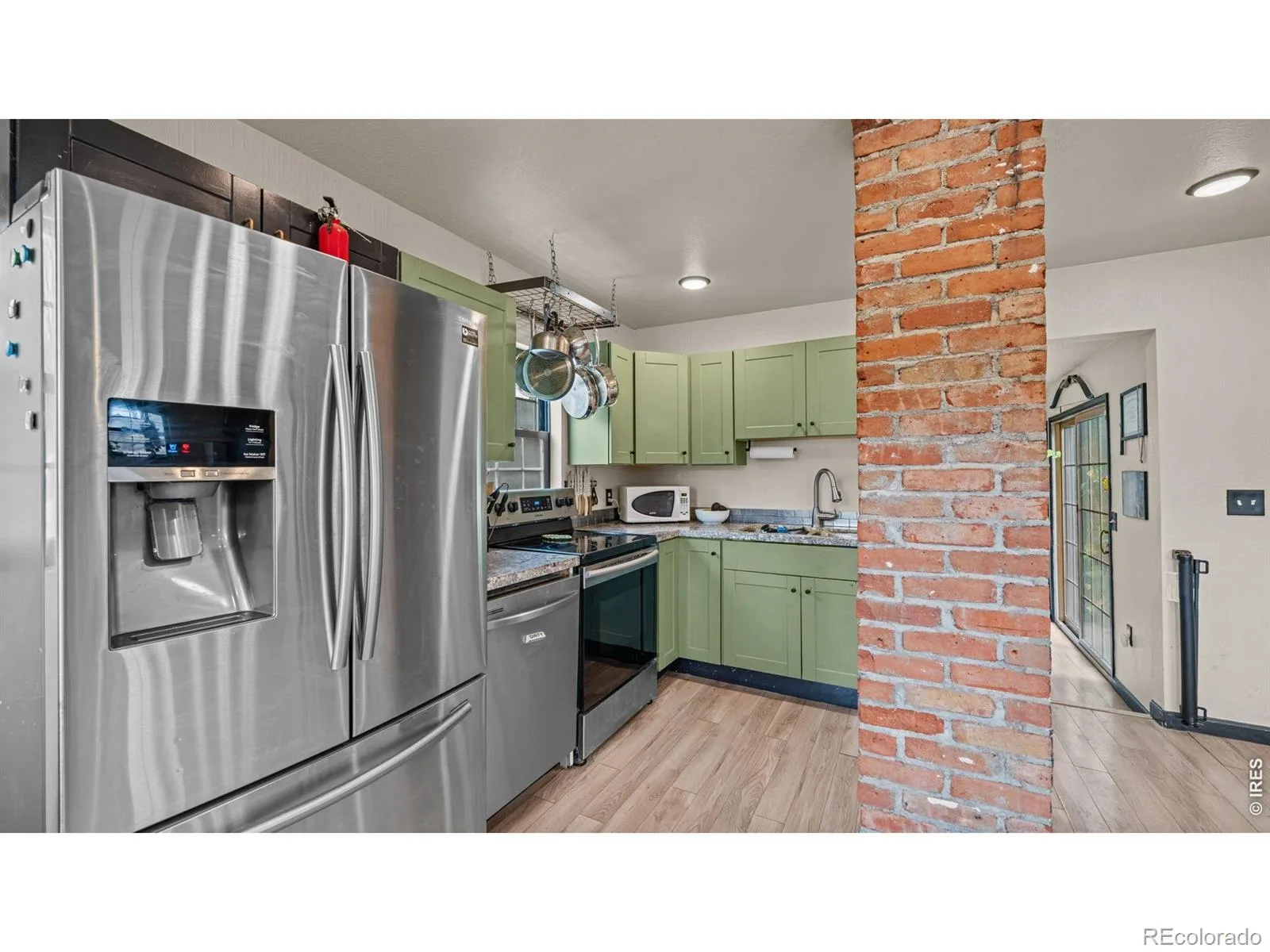 740 Depew Street Lakewood CO 80214 | MLS #REC3875374 07042026002622 1600 7