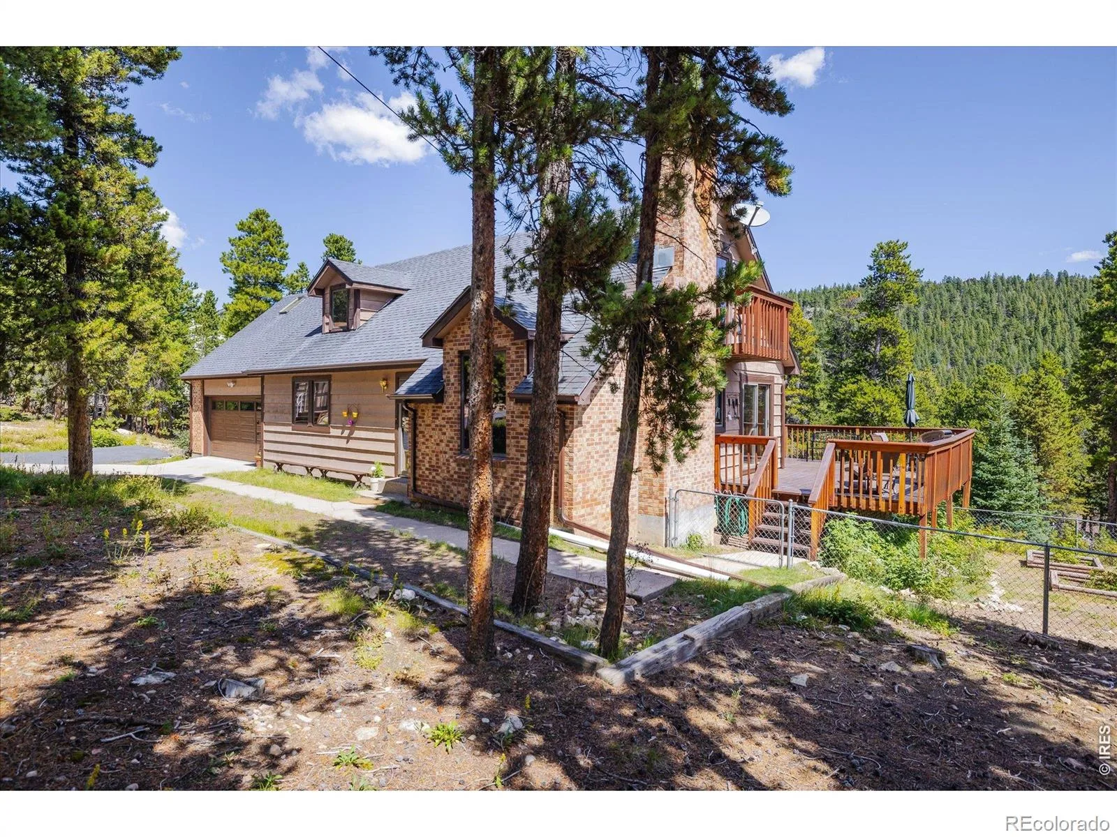 10212 Dowdle Drive Golden CO 80403 | MLS #RECIR1063341 08292026195732 1600 3