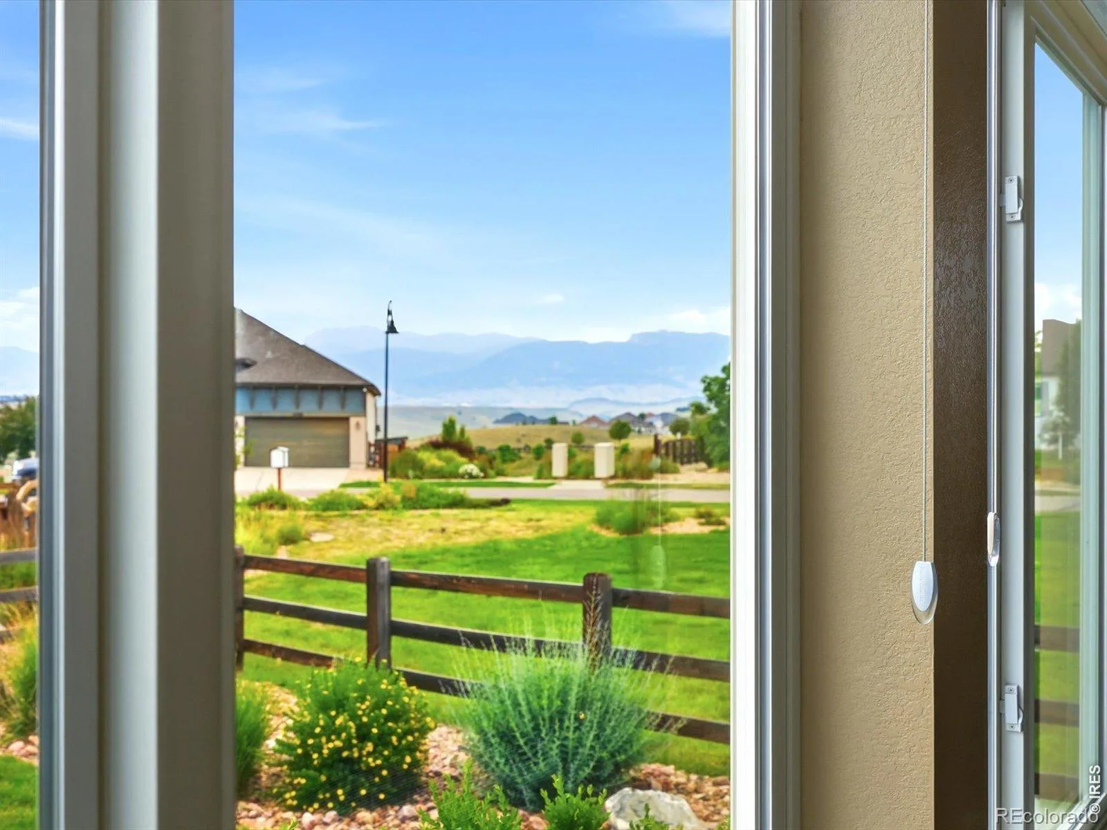 15900 W 83rd Place Arvada CO 80007 MLS #RECIR1063357 07042026132738 1600 11