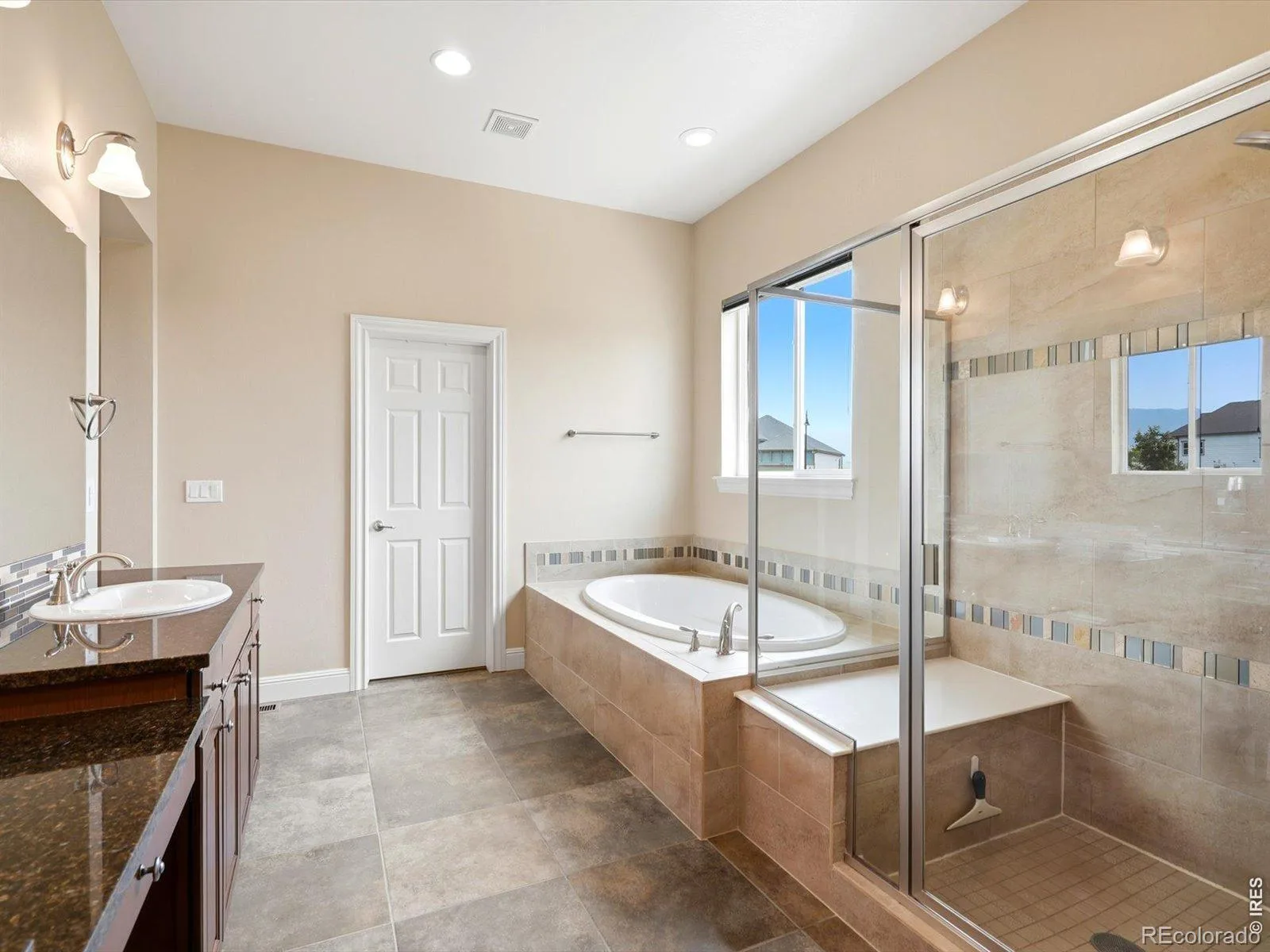 15900 W 83rd Place Arvada CO 80007 MLS #RECIR1063357 07042026132738 1600 12