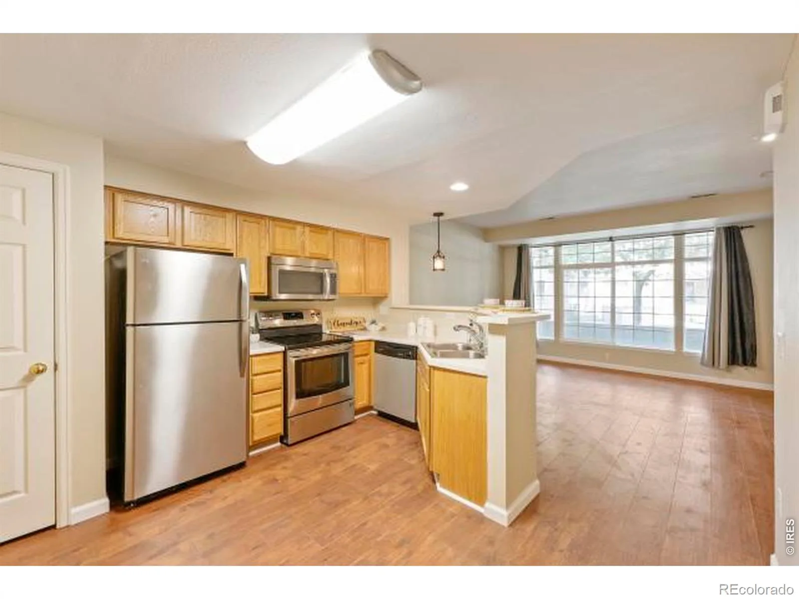 1137 W 112th Avenue #C Westminster CO 80234 | MLS #RECIR1063362 07042026201403 1600 11