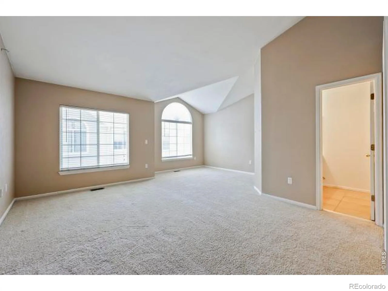 1137 W 112th Avenue #C Westminster CO 80234 | MLS #RECIR1063362 07042026201403 1600 15