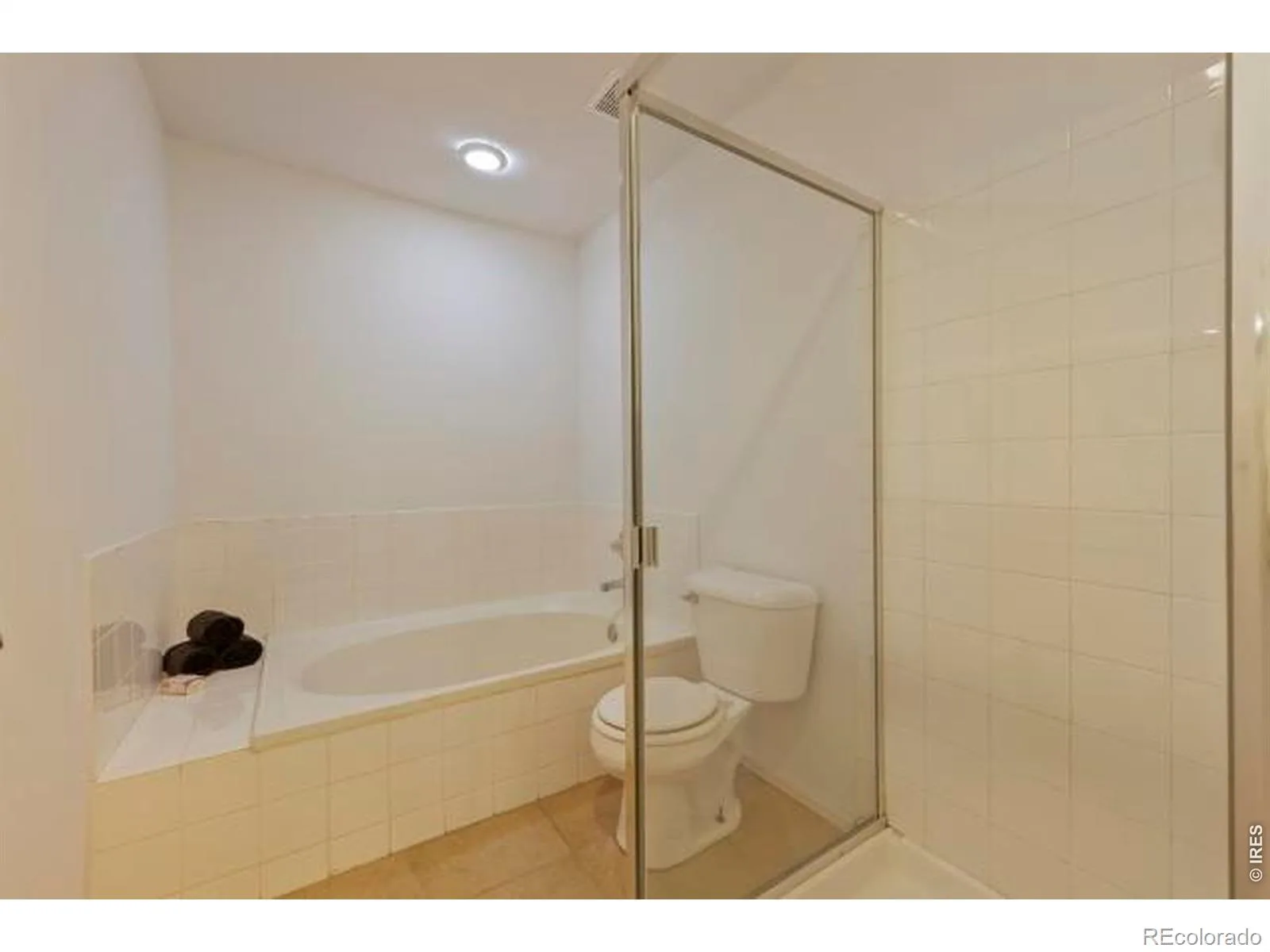 1137 W 112th Avenue #C Westminster CO 80234 | MLS #RECIR1063362 07042026201403 1600 22